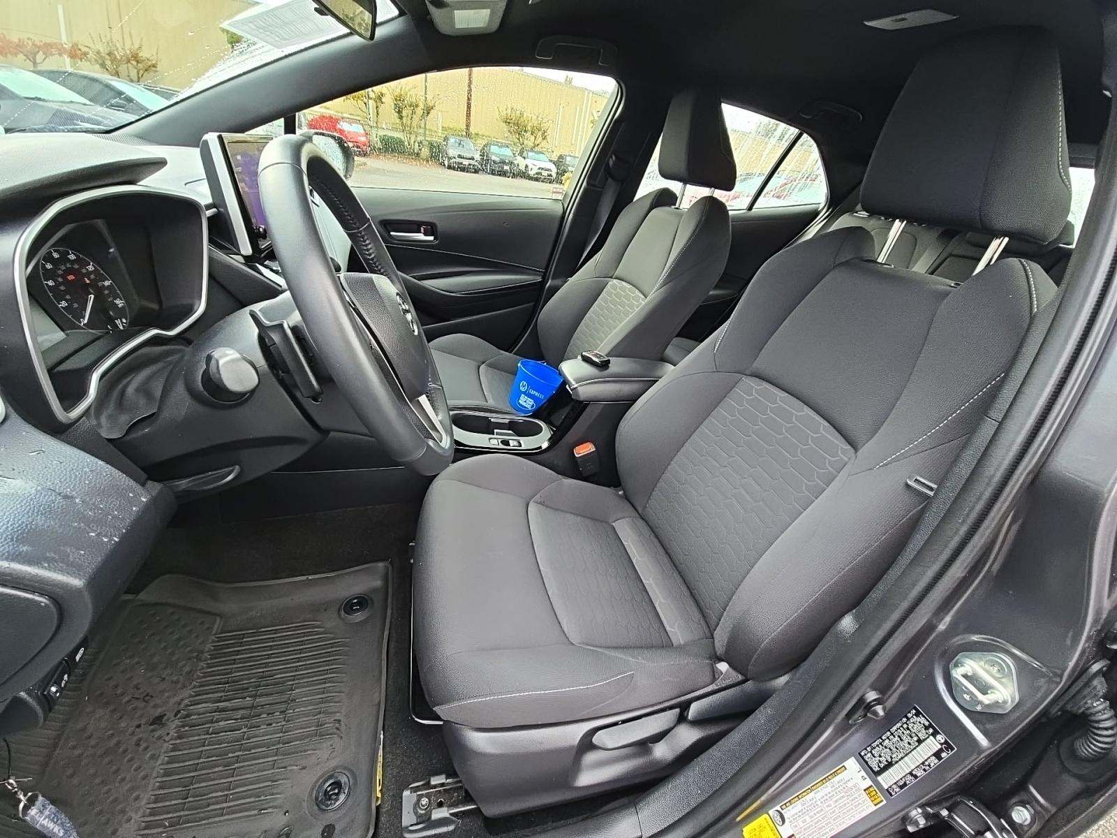 2025 Toyota Corolla SE FWD