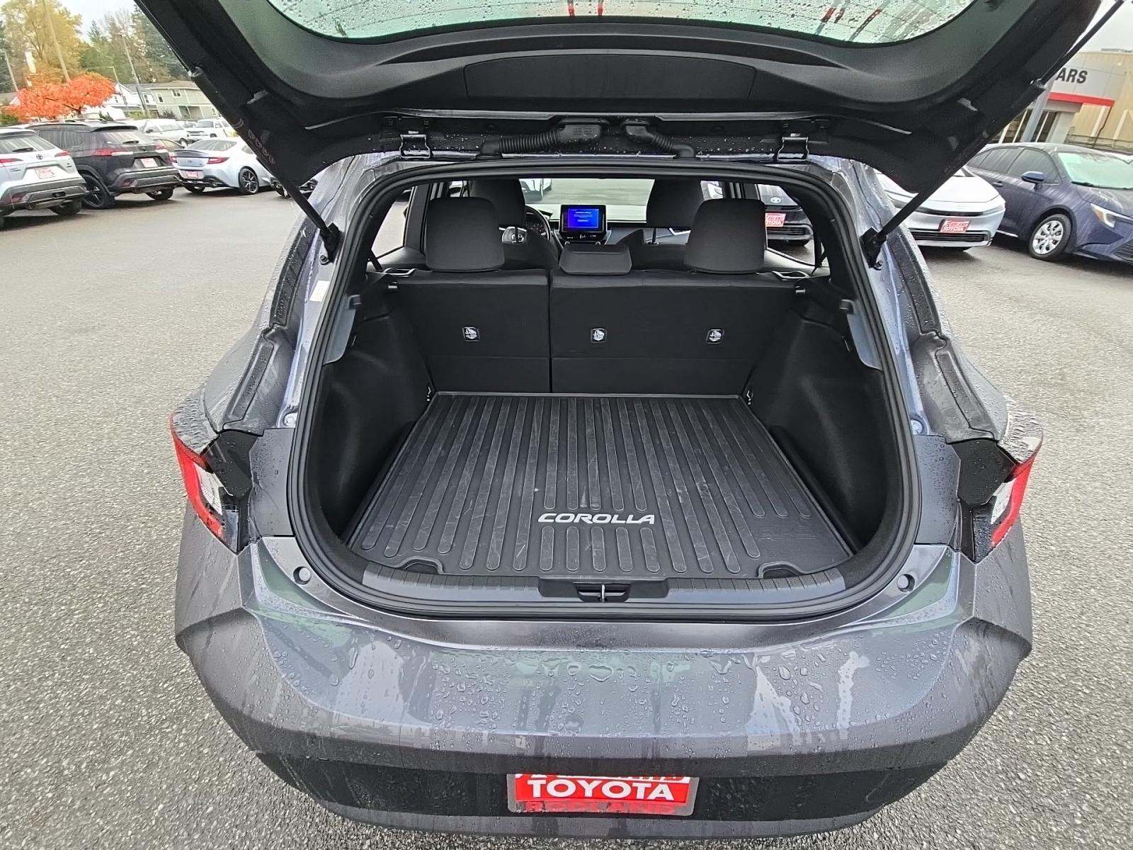 2025 Toyota Corolla SE FWD