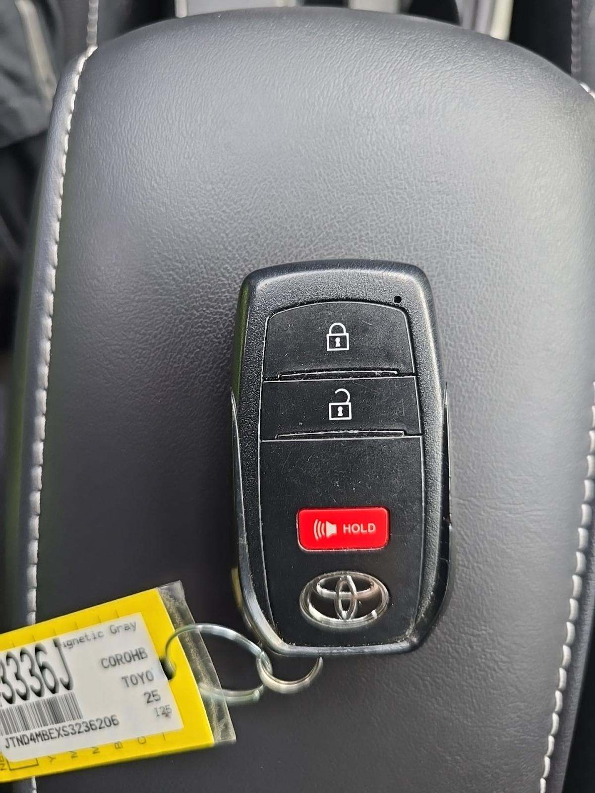 2025 Toyota Corolla SE FWD