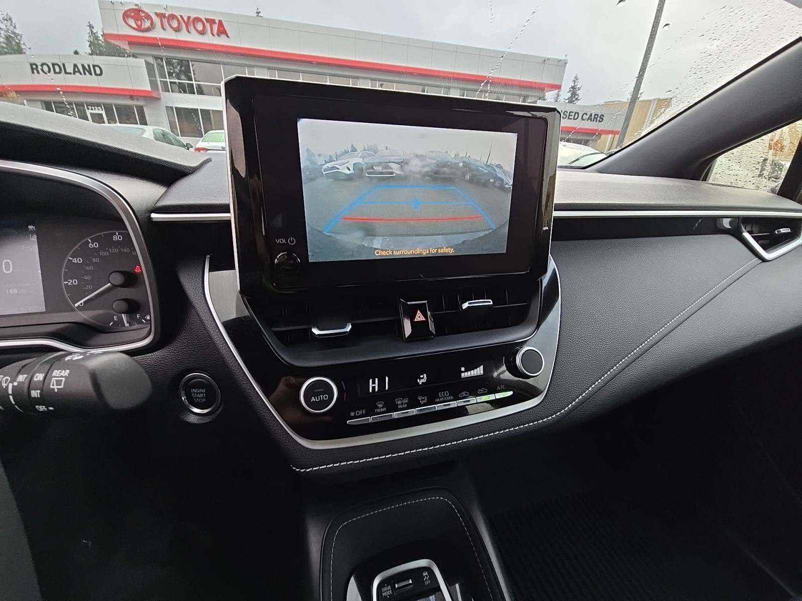 2025 Toyota Corolla SE FWD