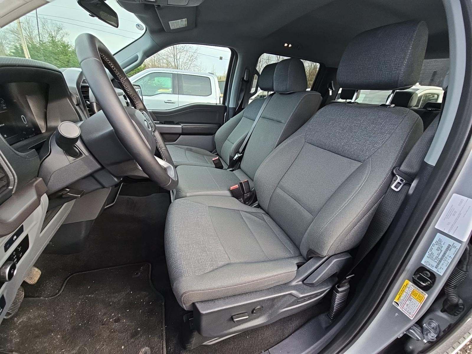 2025 Ford F-150 XLT AWD
