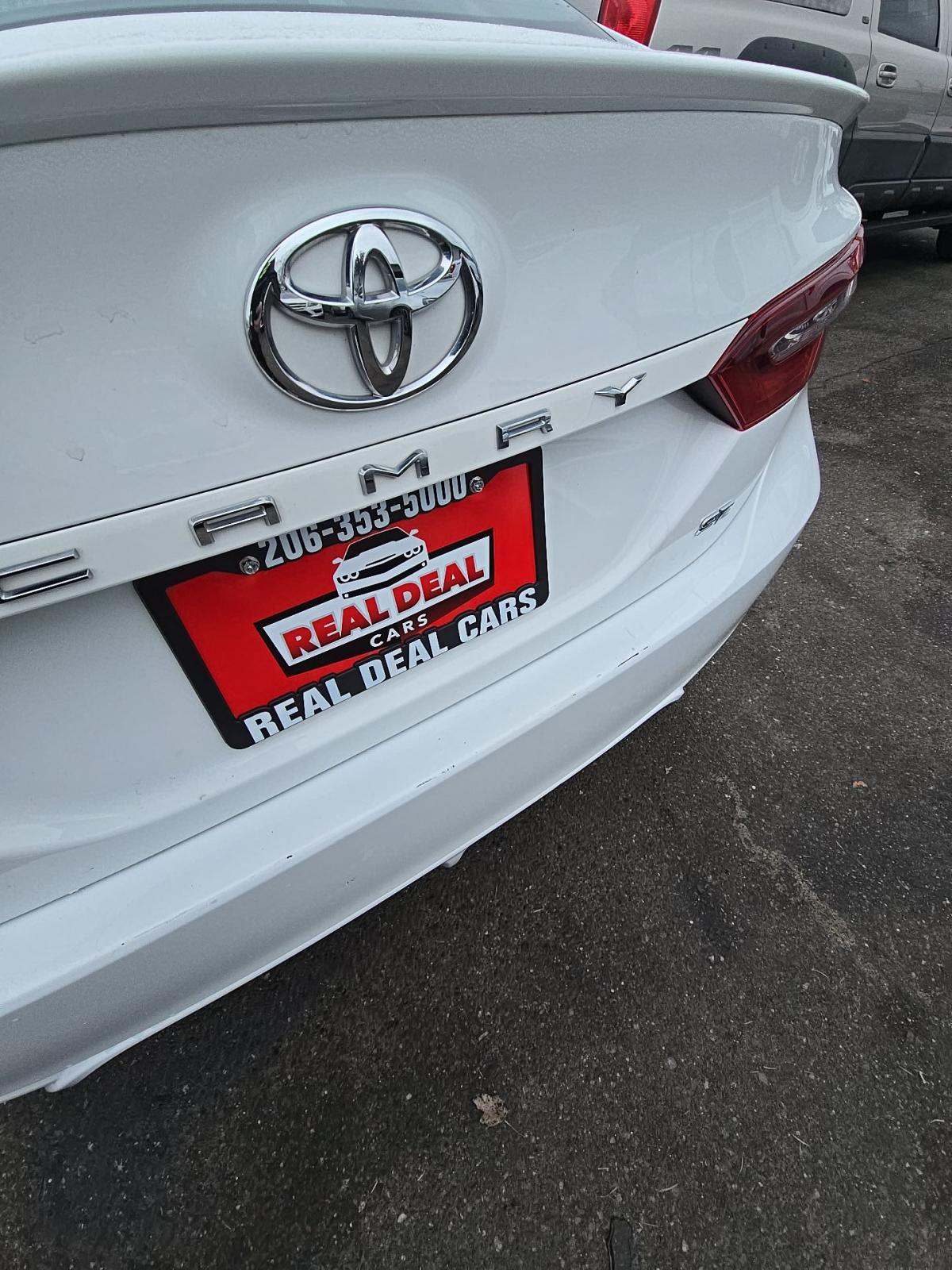 2024 Toyota Camry SE FWD