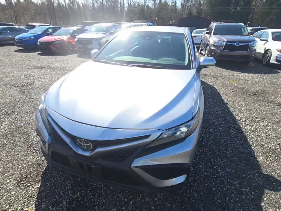 2024 Toyota Camry SE FWD