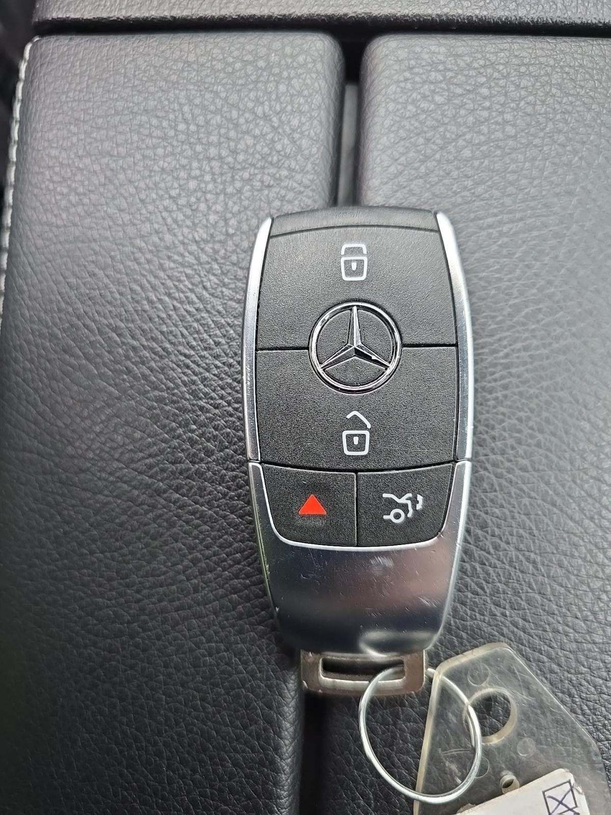 2022 Mercedes-Benz GLB GLB 250 AWD