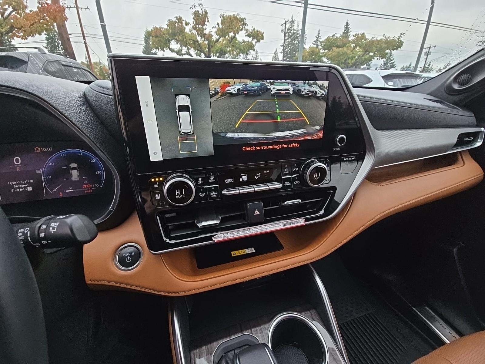 2025 Toyota Highlander Hybrid Platinum AWD