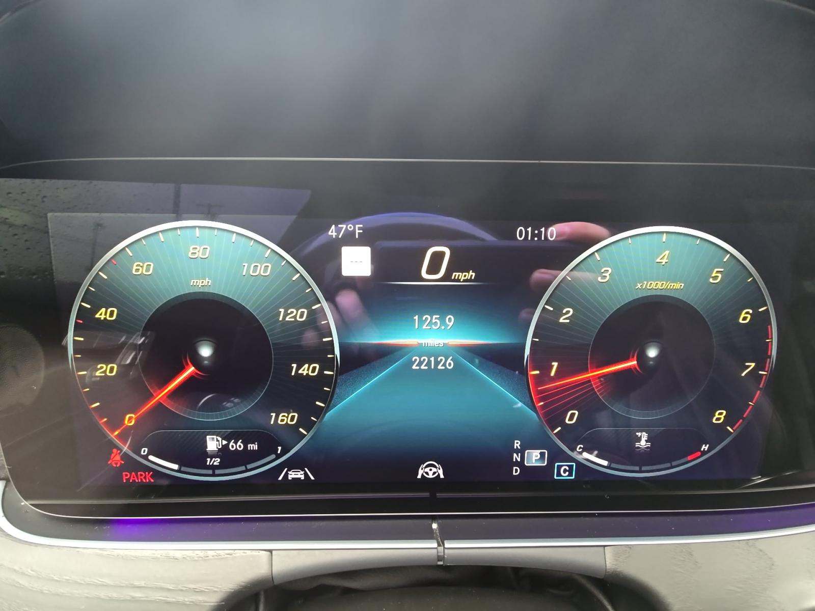 MERCEDES-BENZ E-CLASS - 5