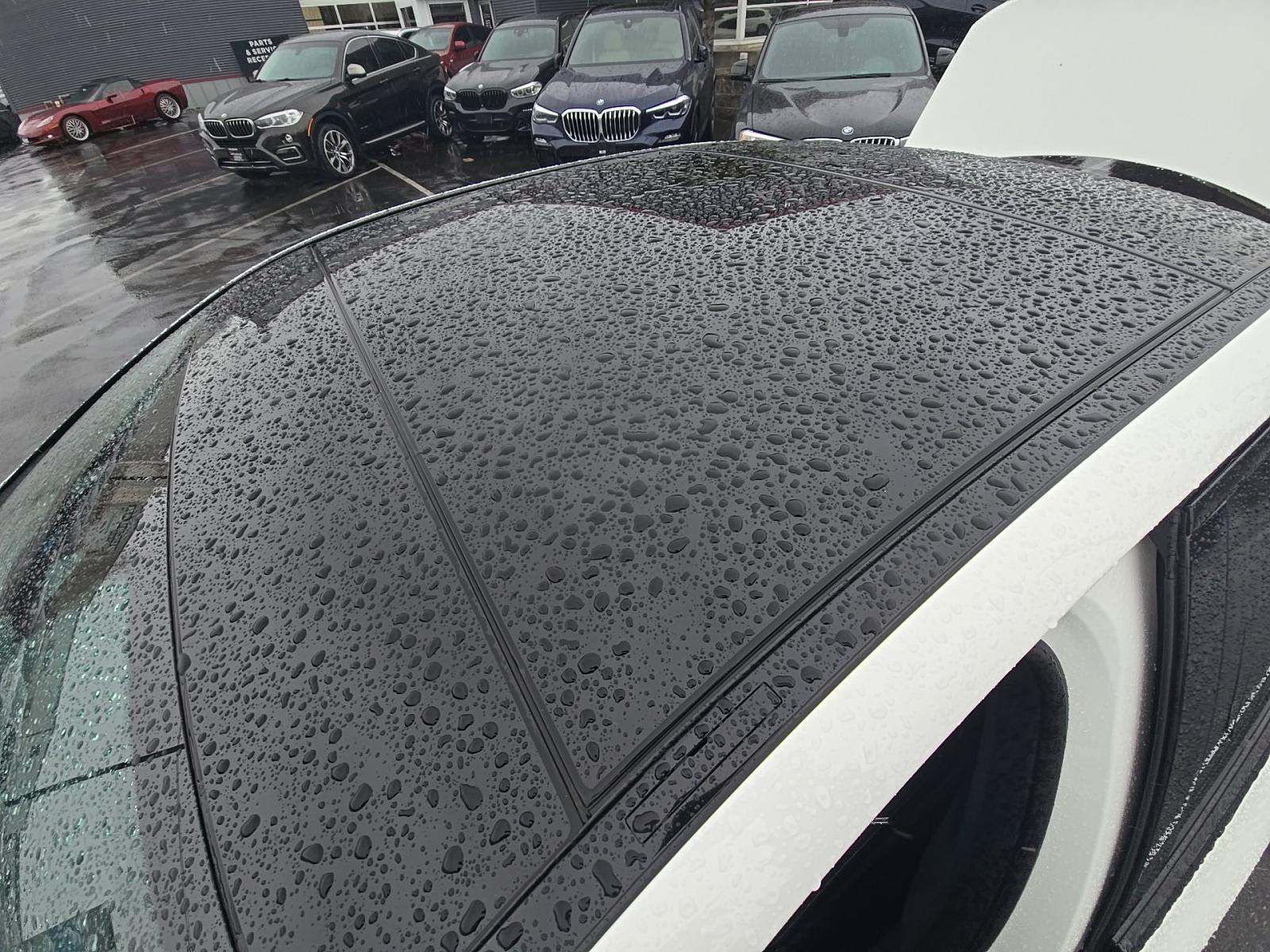 MERCEDES-BENZ E-CLASS - 8