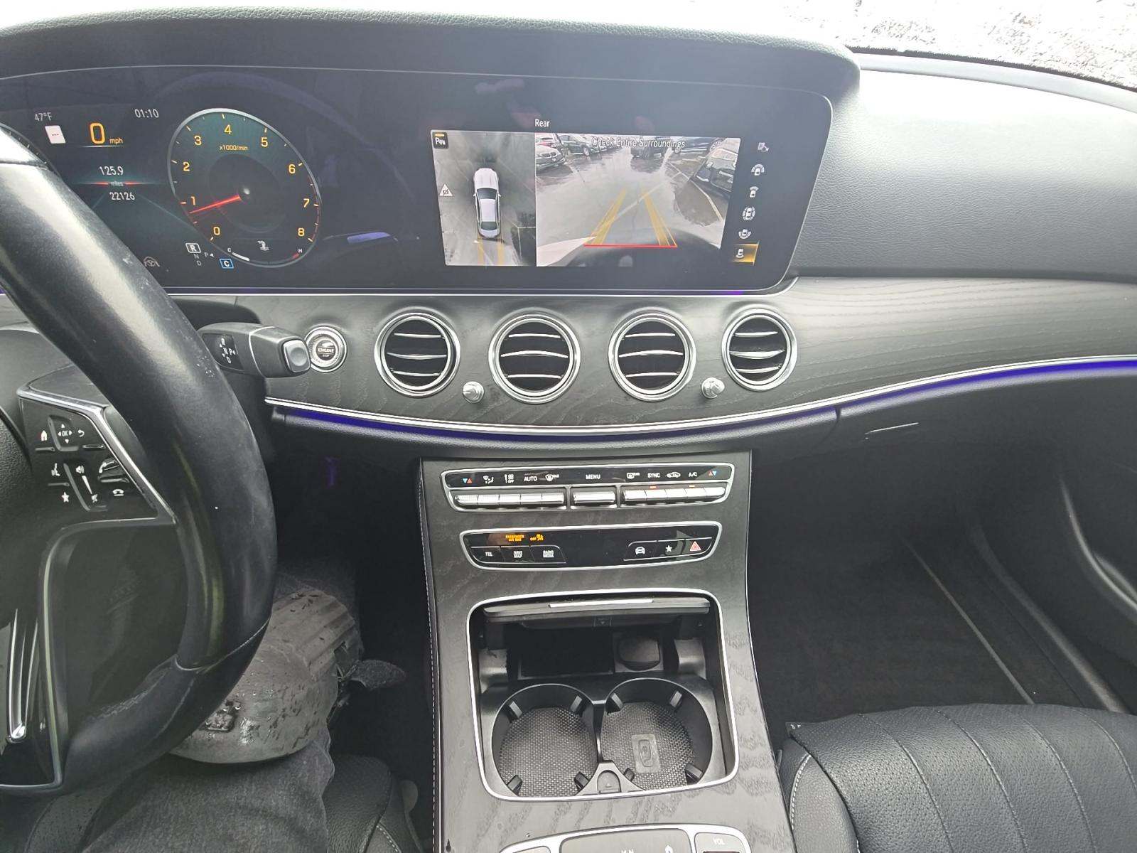 MERCEDES-BENZ E-CLASS - 6