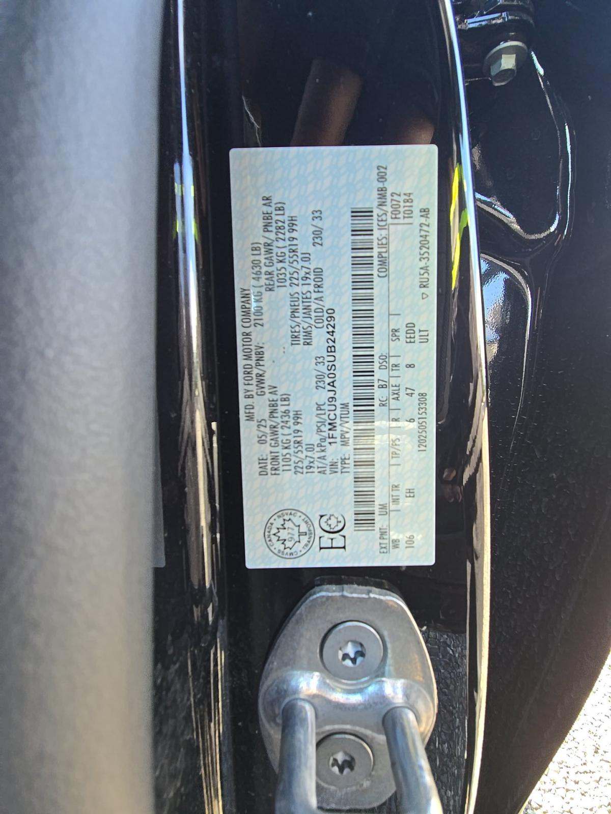 2025 Ford Escape Platinum AWD