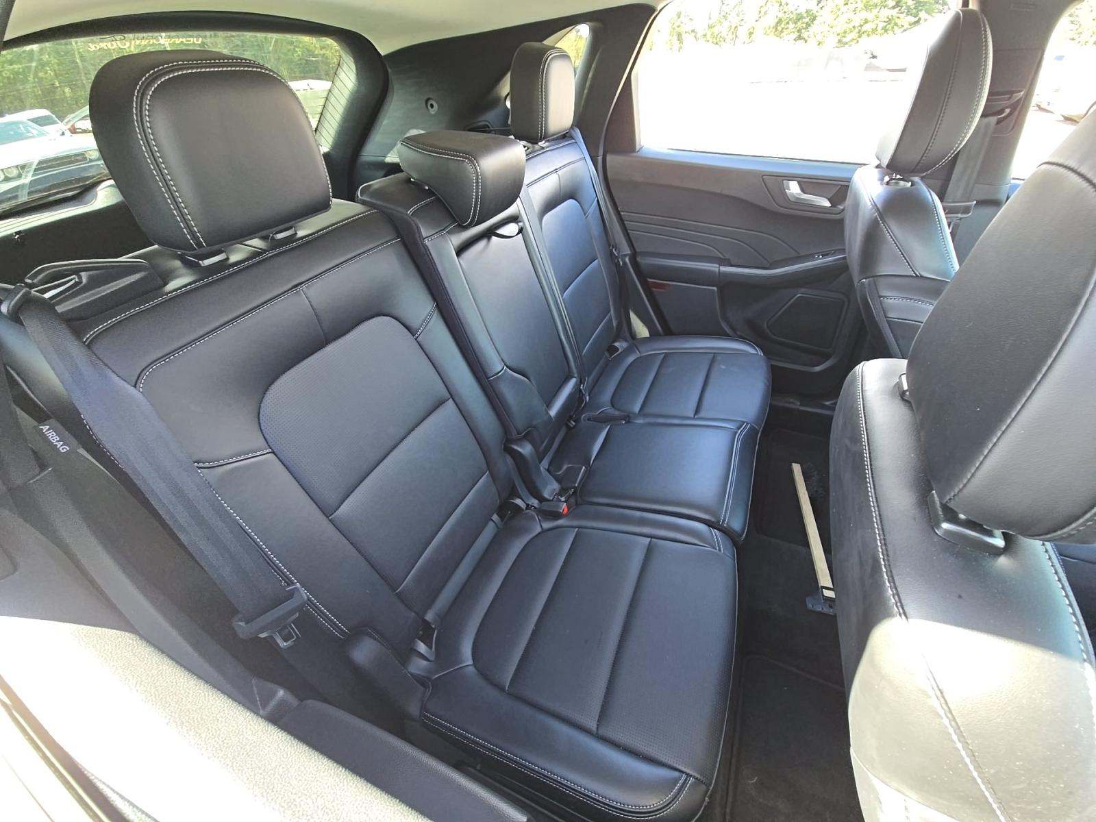 2025 Ford Escape Platinum AWD