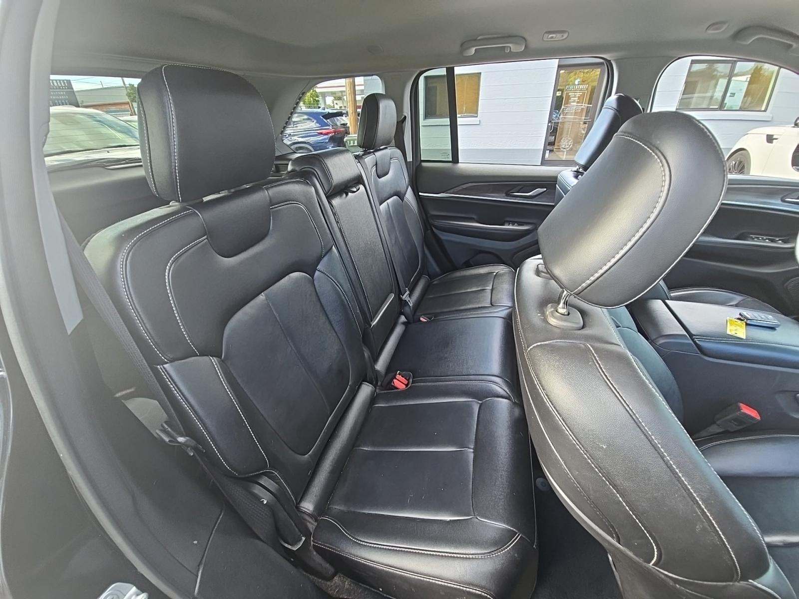 2023 Jeep Grand Cherokee Limited AWD