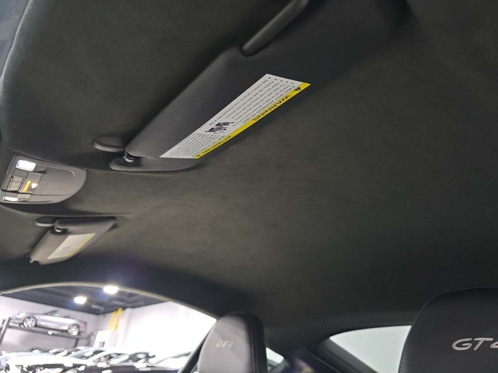 2022 Porsche 718 Cayman GT4 RWD