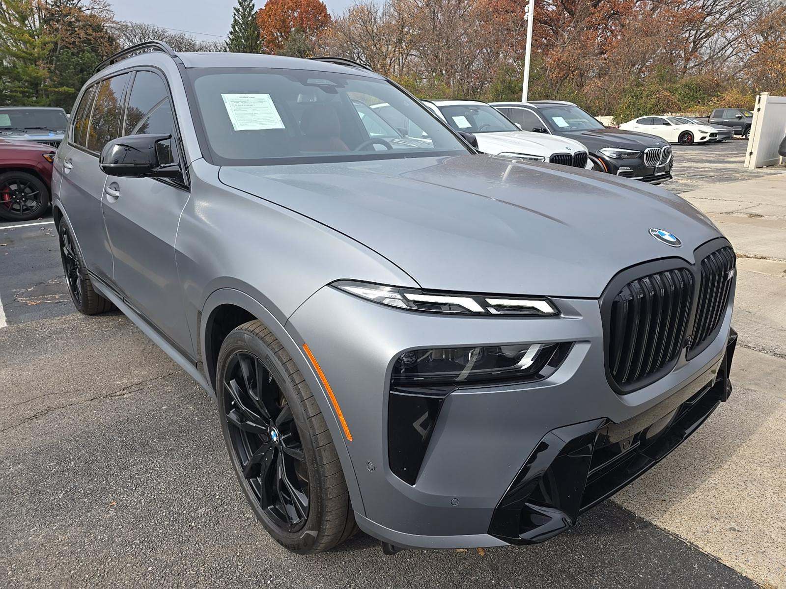 2023 BMW X7 M60i AWD