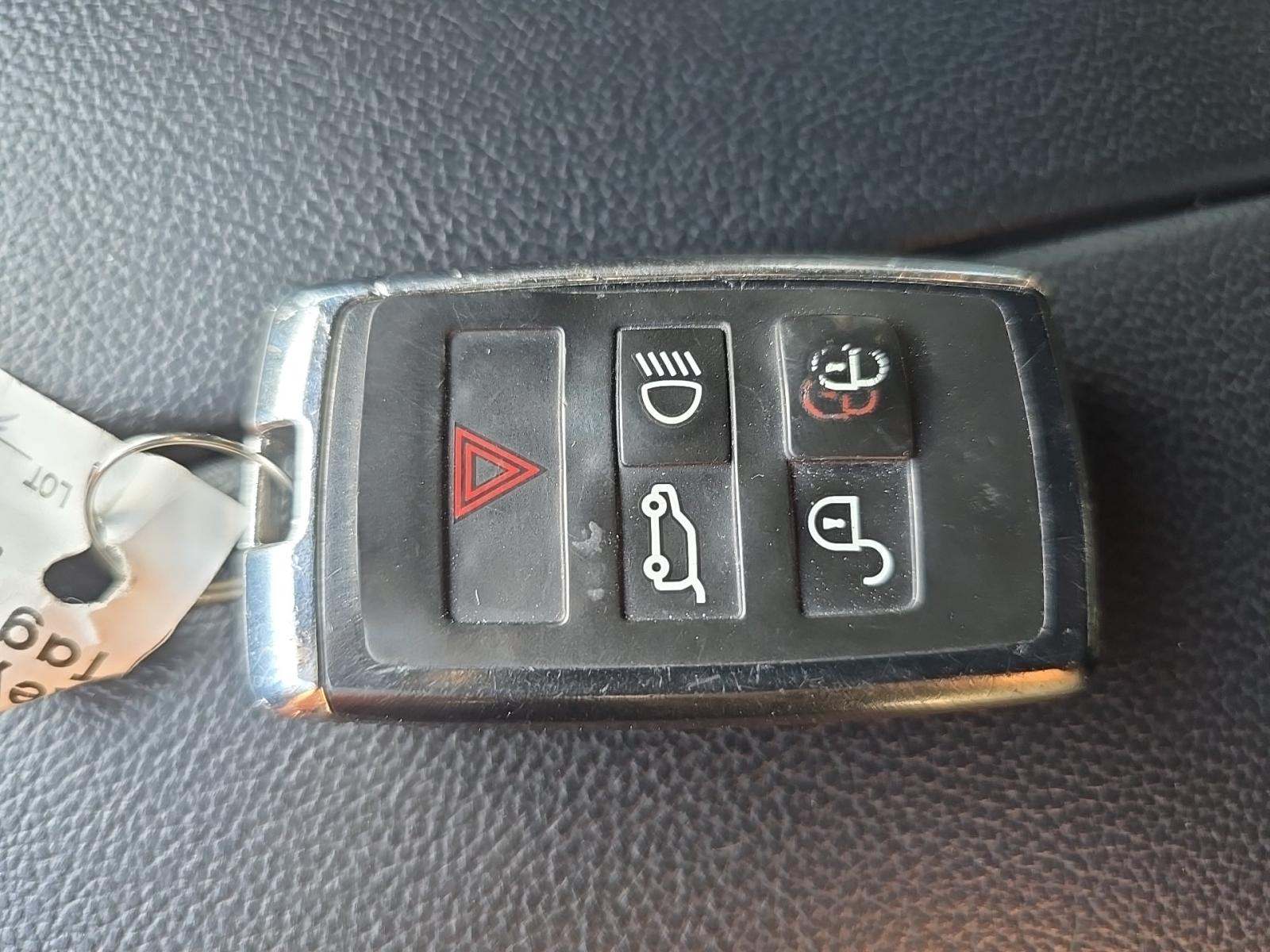 2020 Land Rover Range Rover Evoque SE AWD