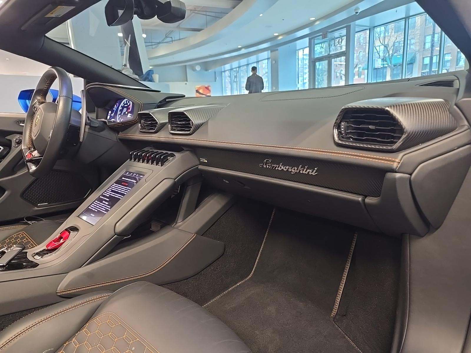 2023 Lamborghini Huracan EVO RWD