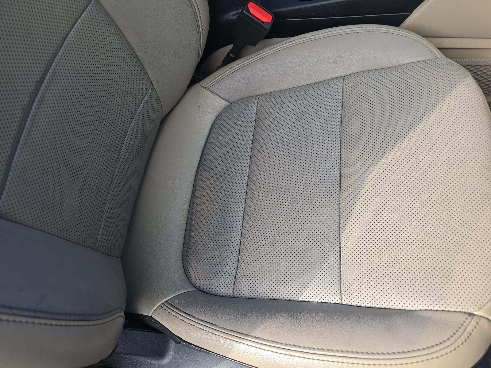 2020 Ford Escape Titanium AWD