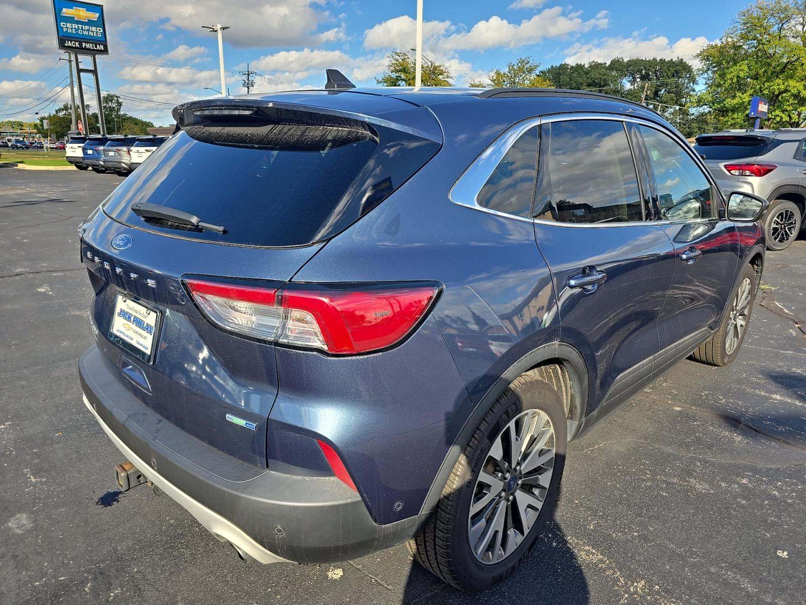 2020 Ford Escape Titanium AWD