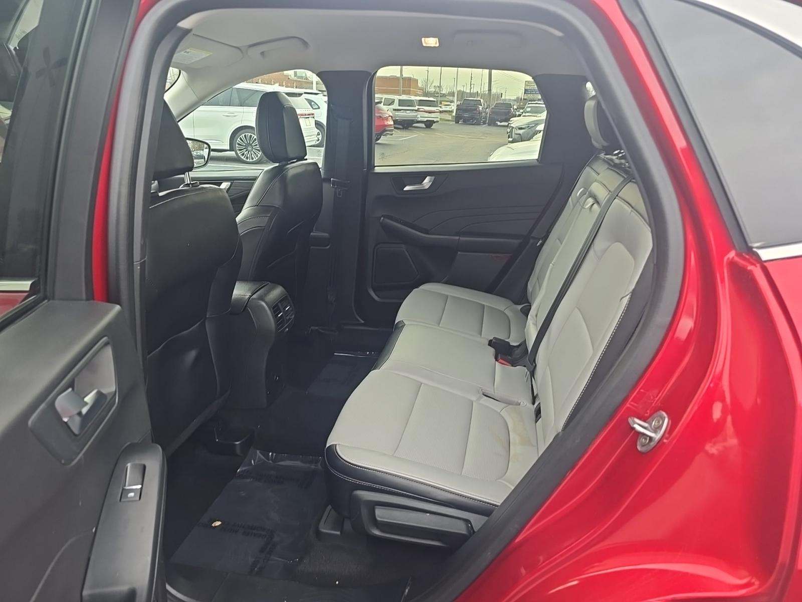 2024 Ford Escape Platinum AWD