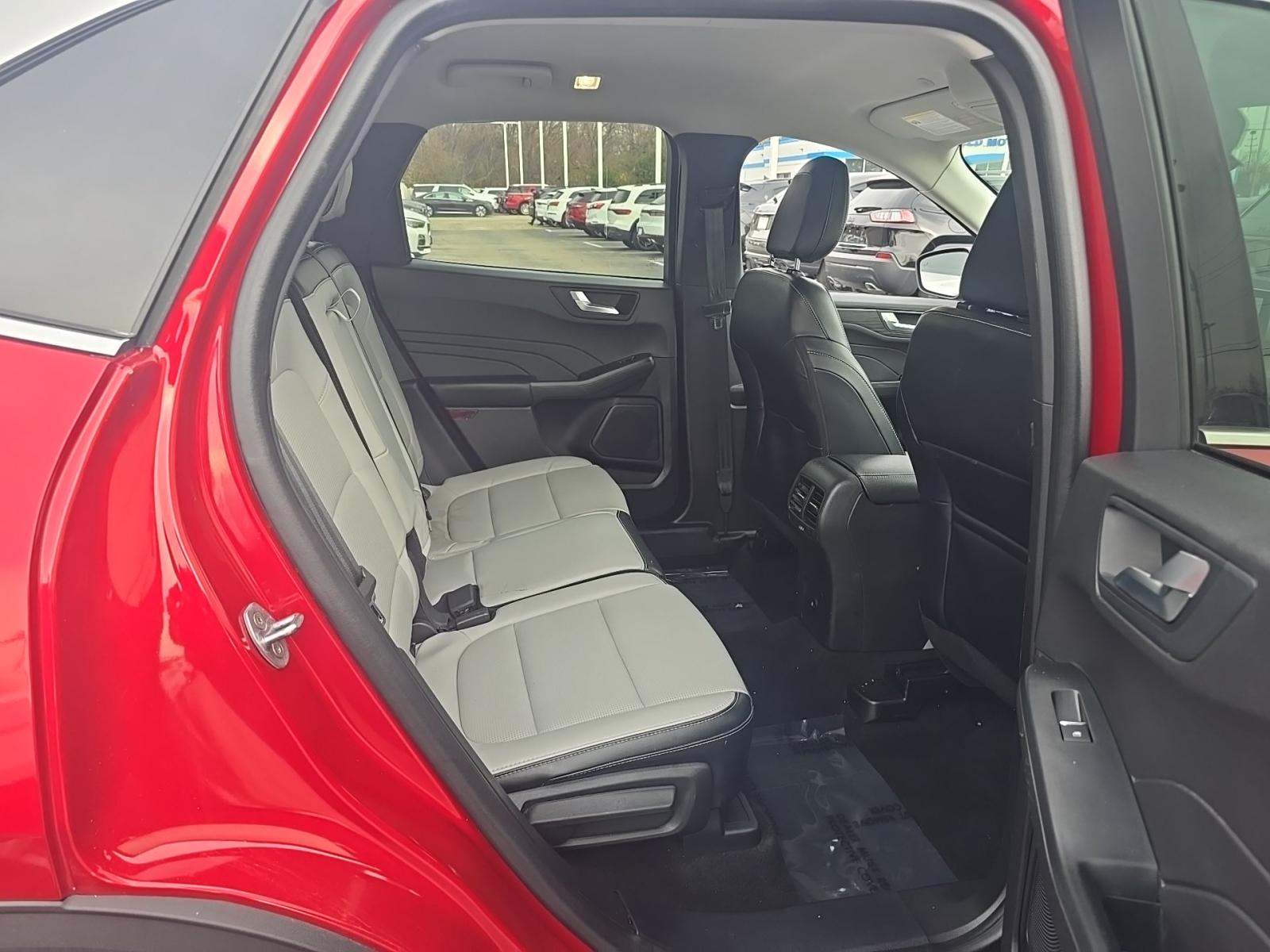 2024 Ford Escape Platinum AWD