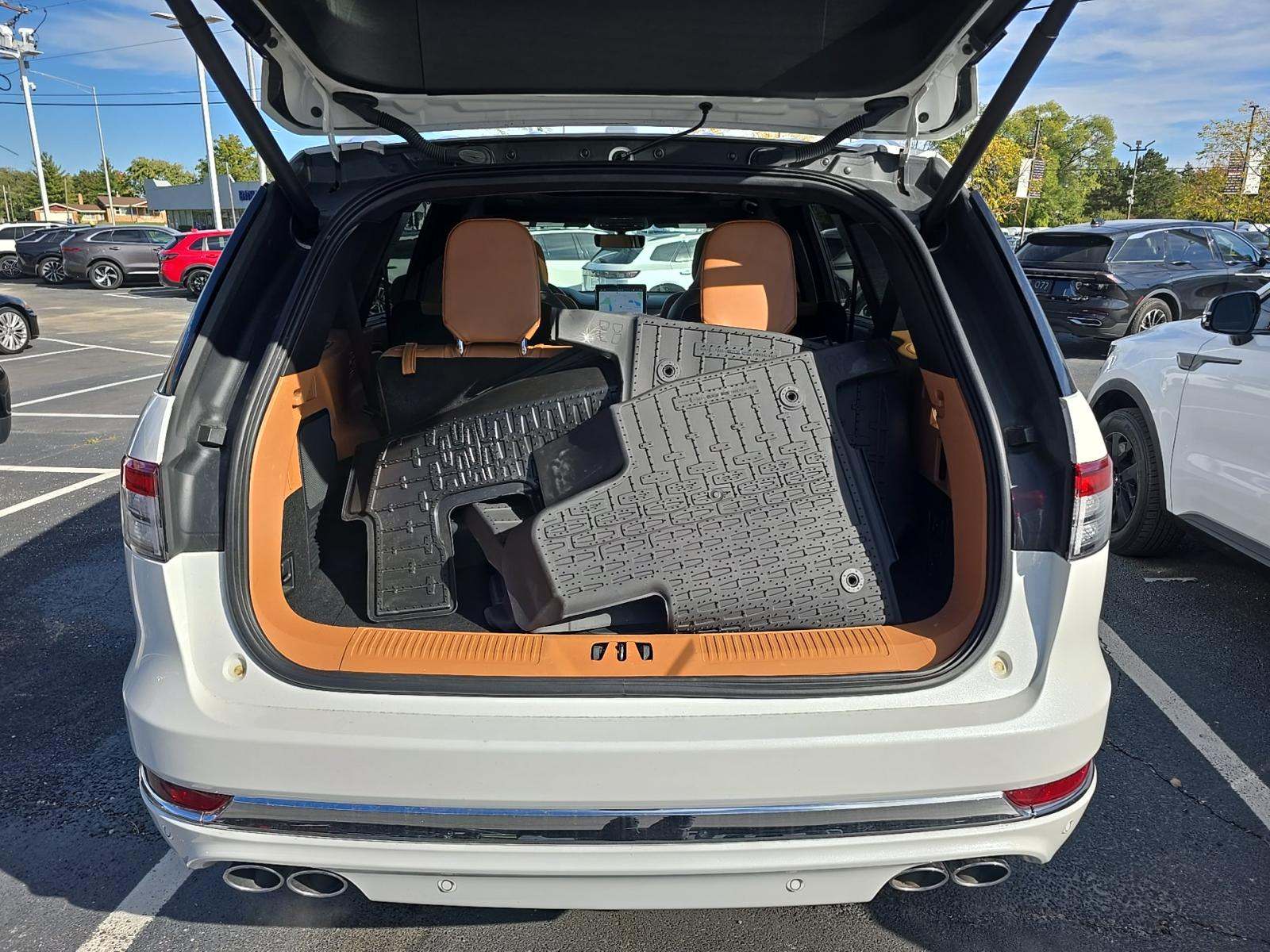 2024 Lincoln Aviator Black Label AWD