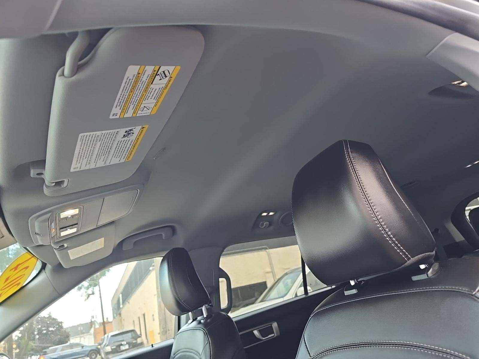 2024 Ford Explorer XLT RWD