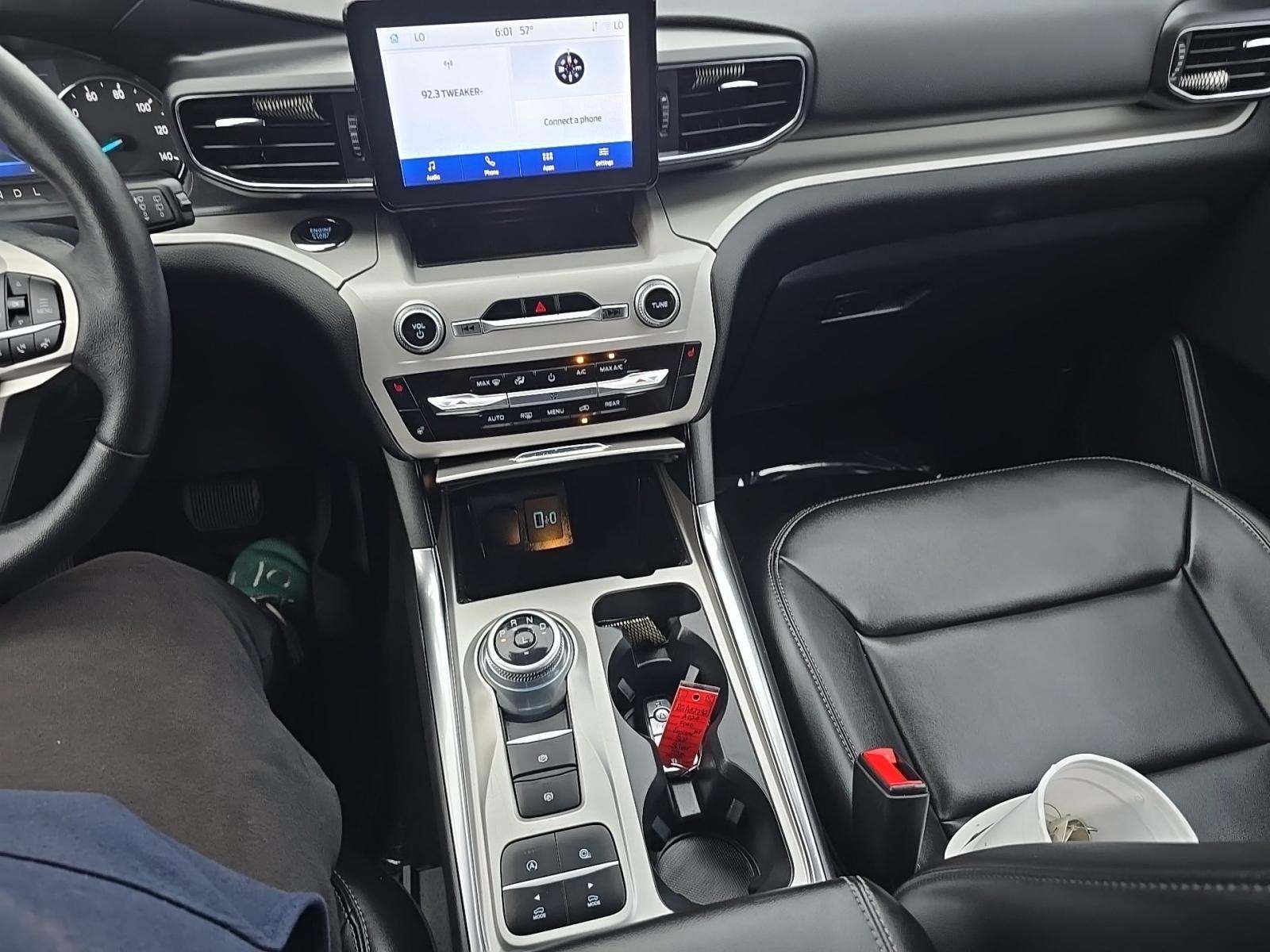 2024 Ford Explorer XLT RWD