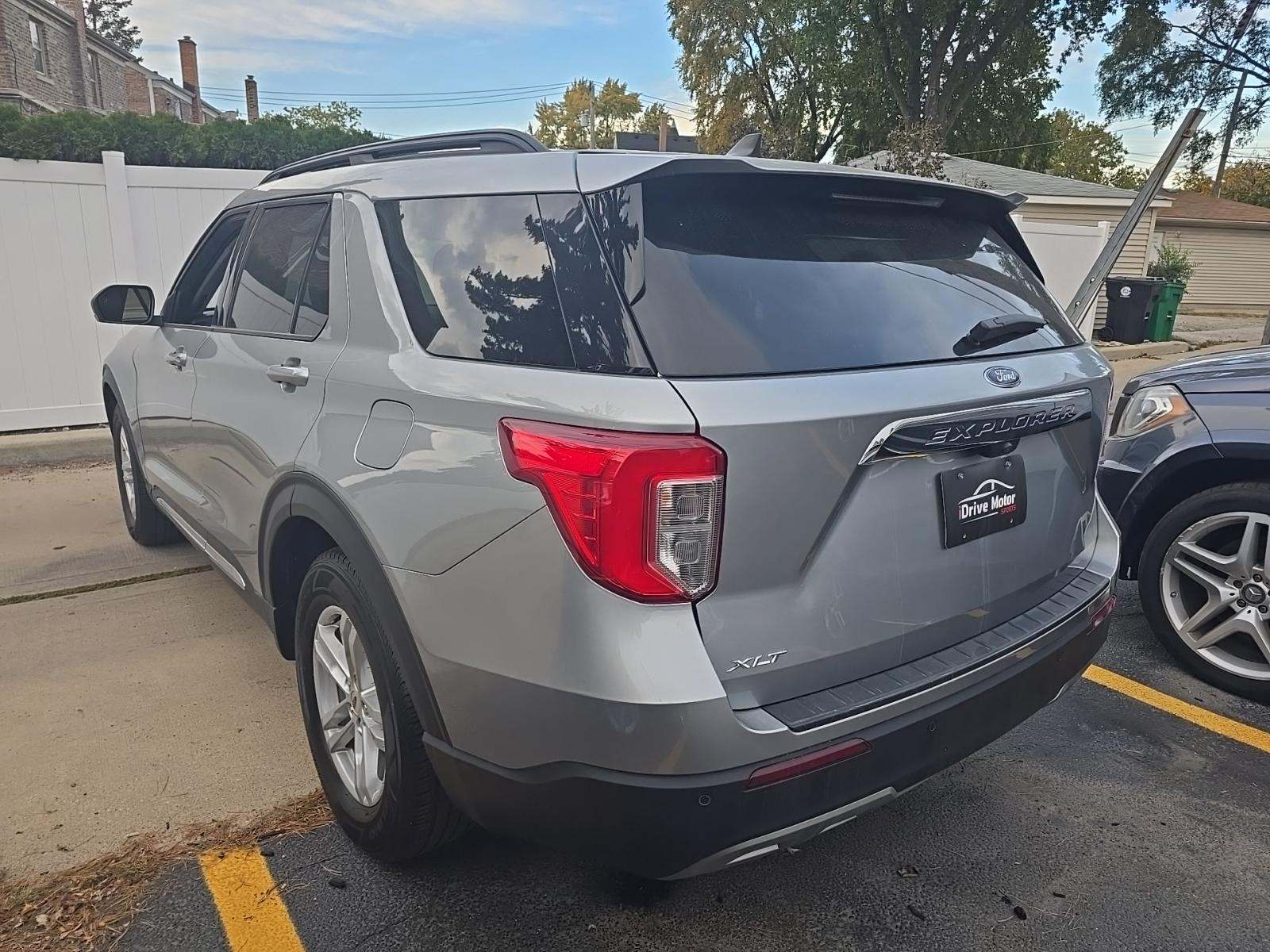 2024 Ford Explorer XLT RWD