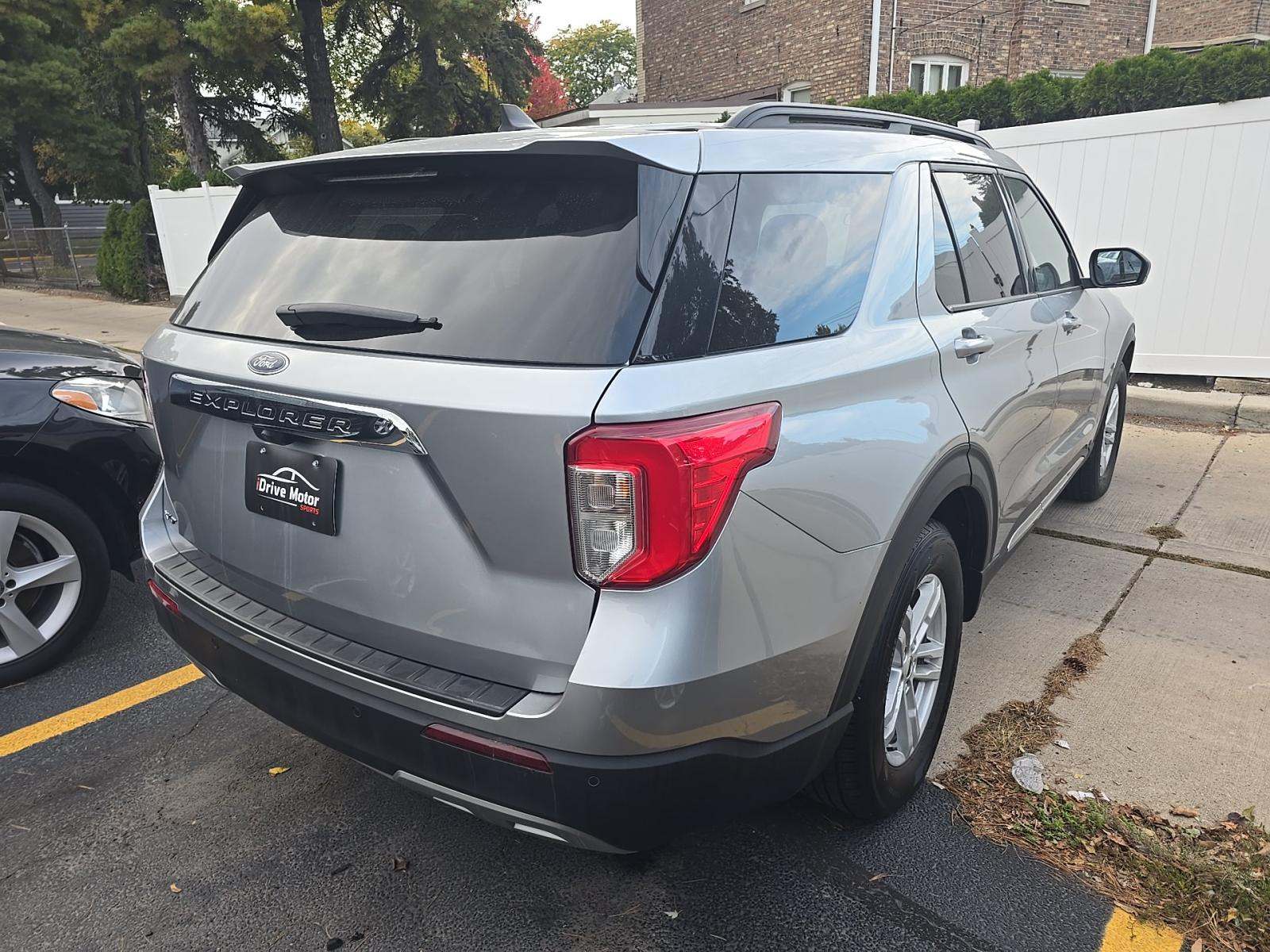 2024 Ford Explorer XLT RWD