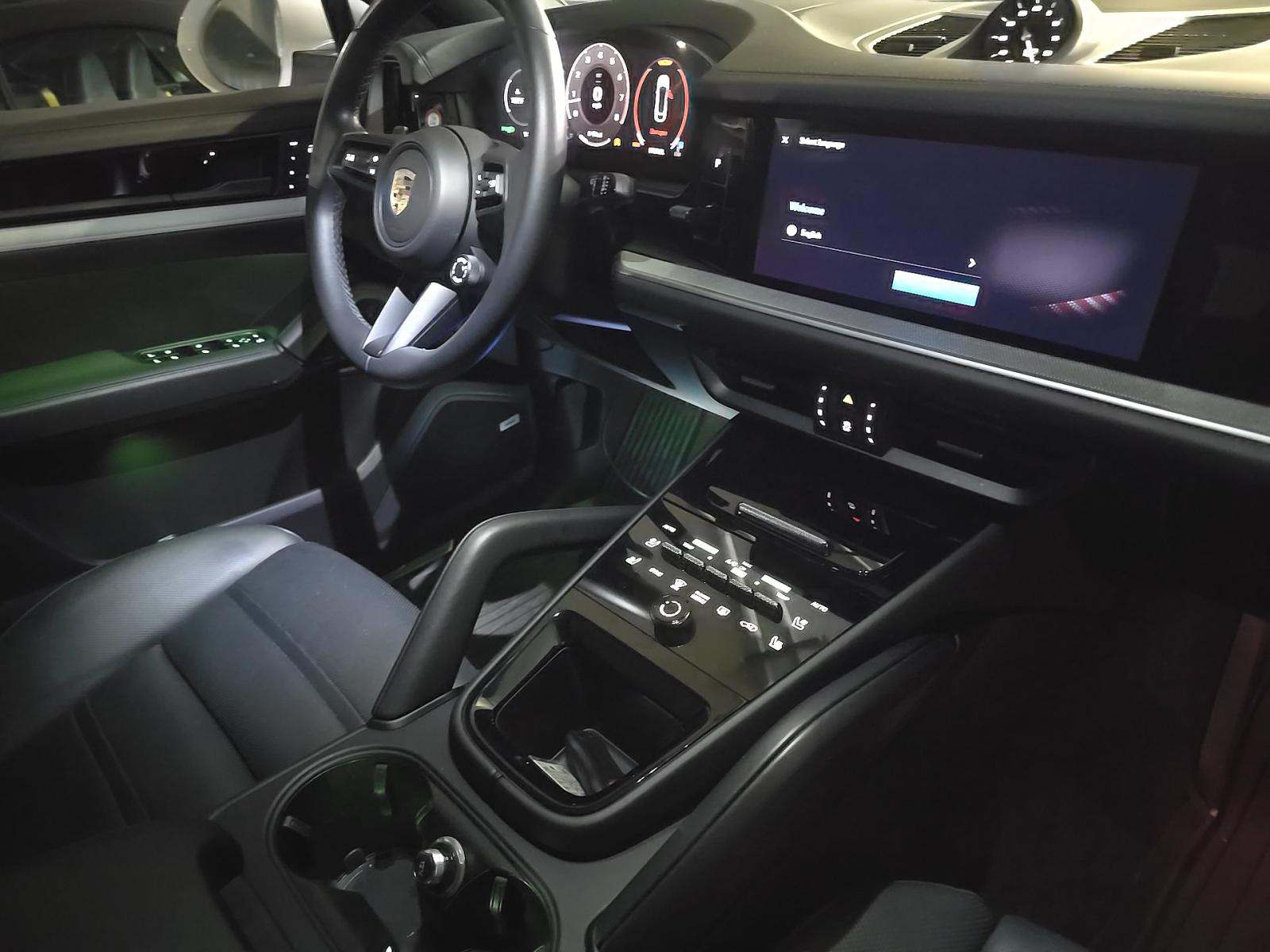 2024 Porsche Cayenne S AWD