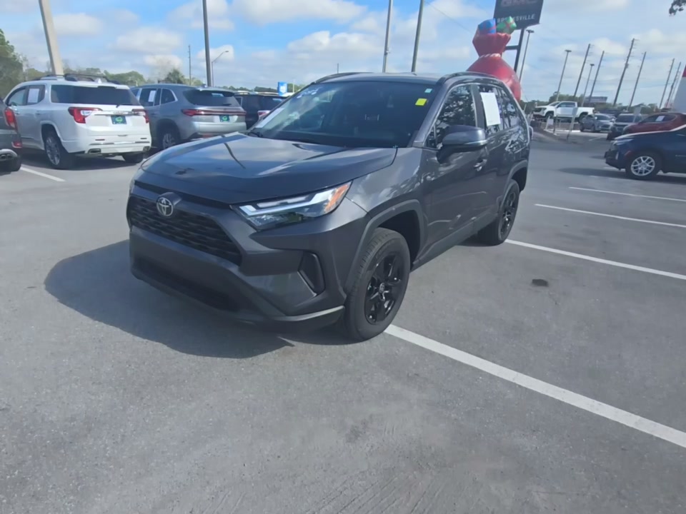 2024 Toyota RAV4 XLE FWD