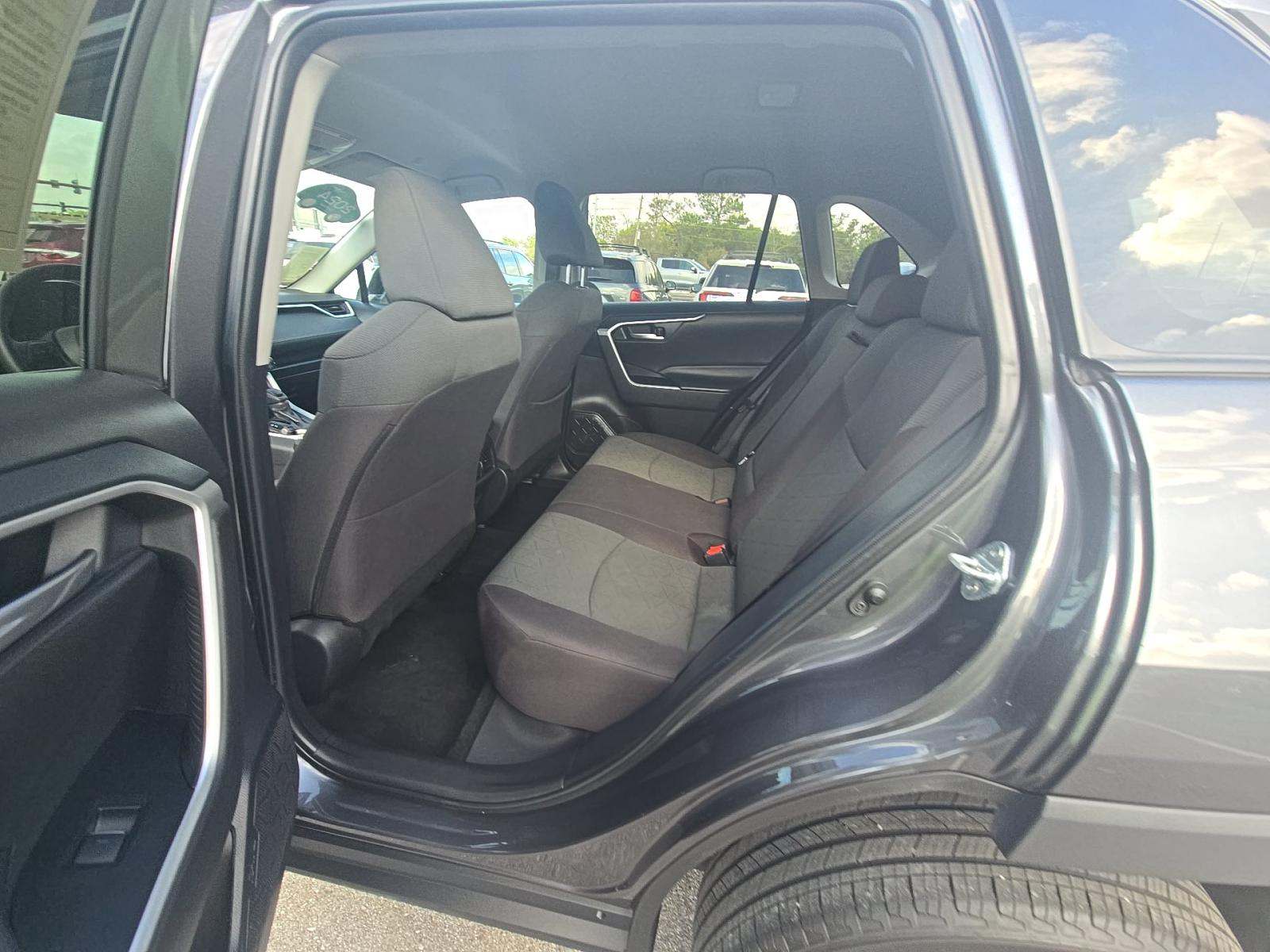 2024 Toyota RAV4 XLE FWD