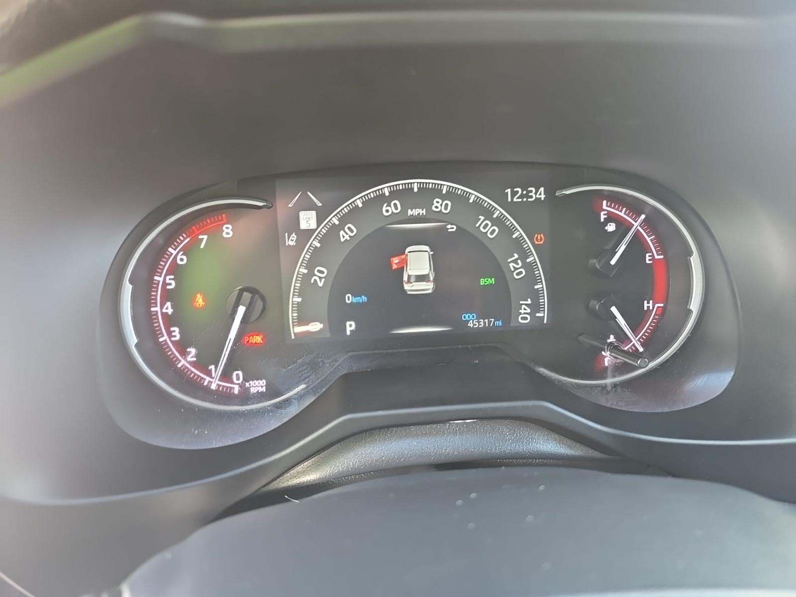 2024 Toyota RAV4 XLE FWD