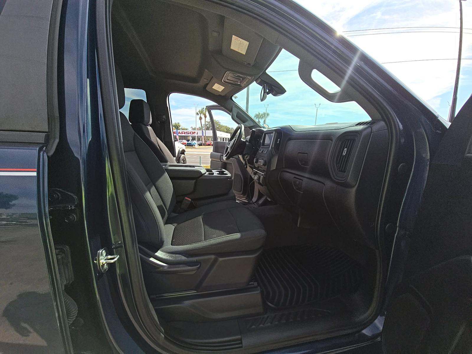 2023 Chevrolet Silverado 2500HD Custom AWD