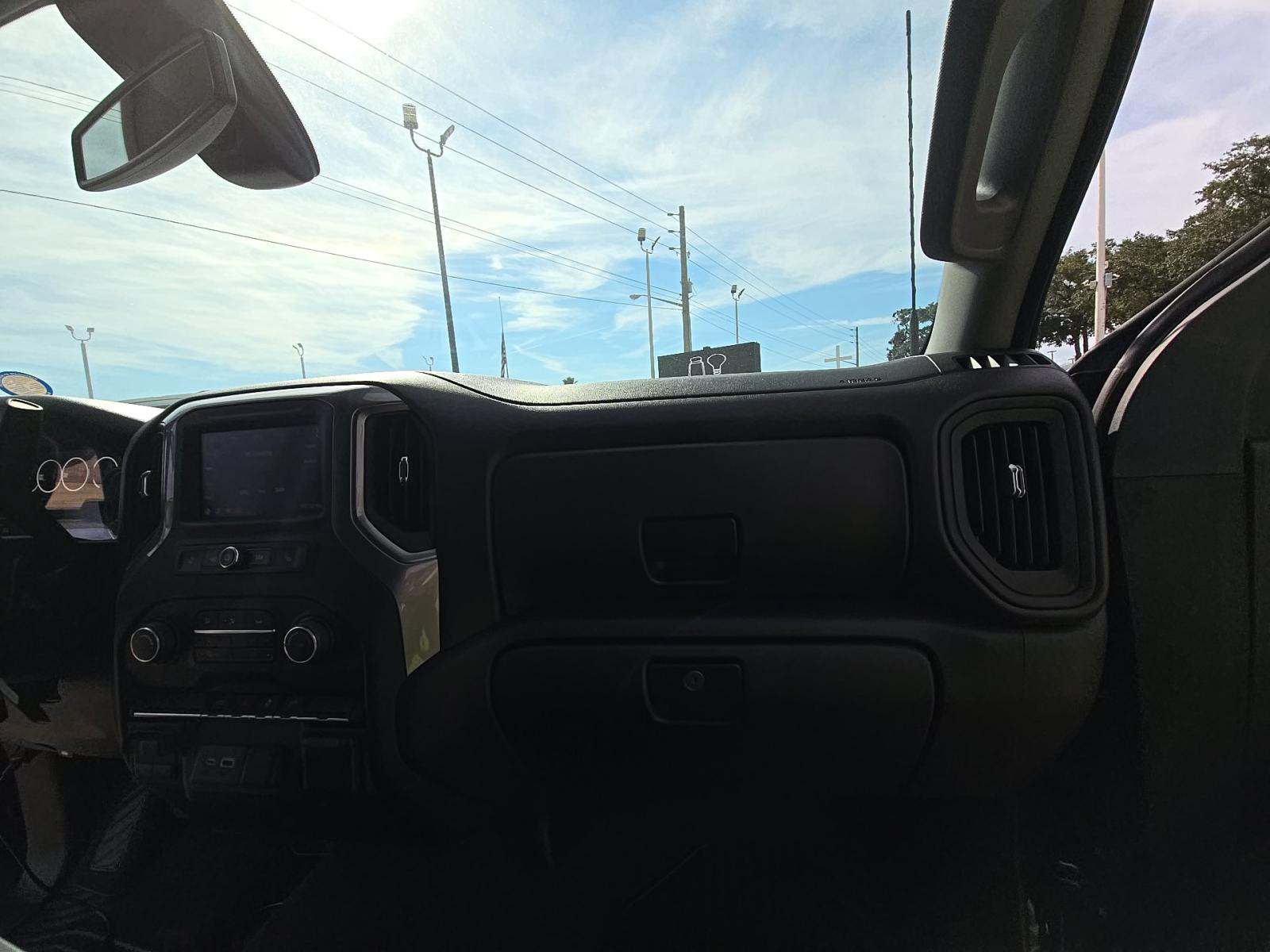 2023 Chevrolet Silverado 2500HD Custom AWD