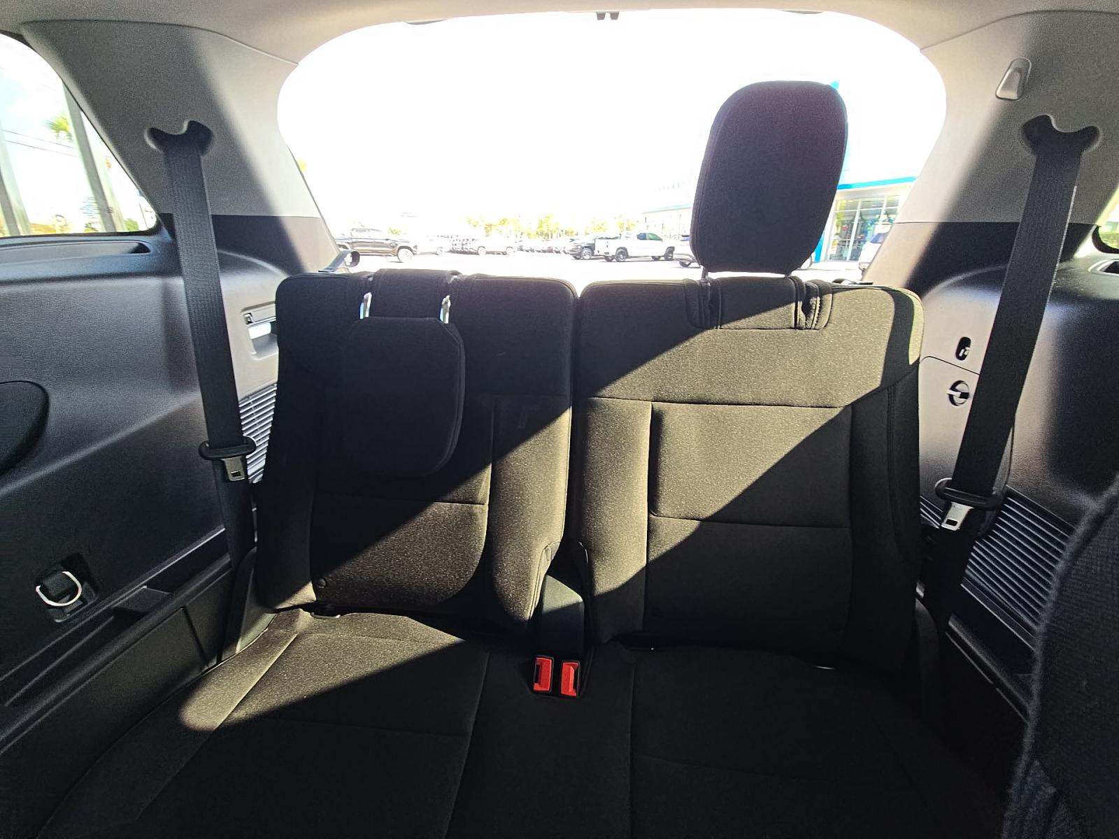 2022 Ford Explorer XLT RWD