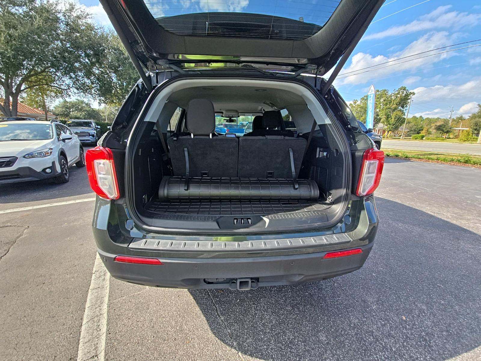 2022 Ford Explorer XLT RWD