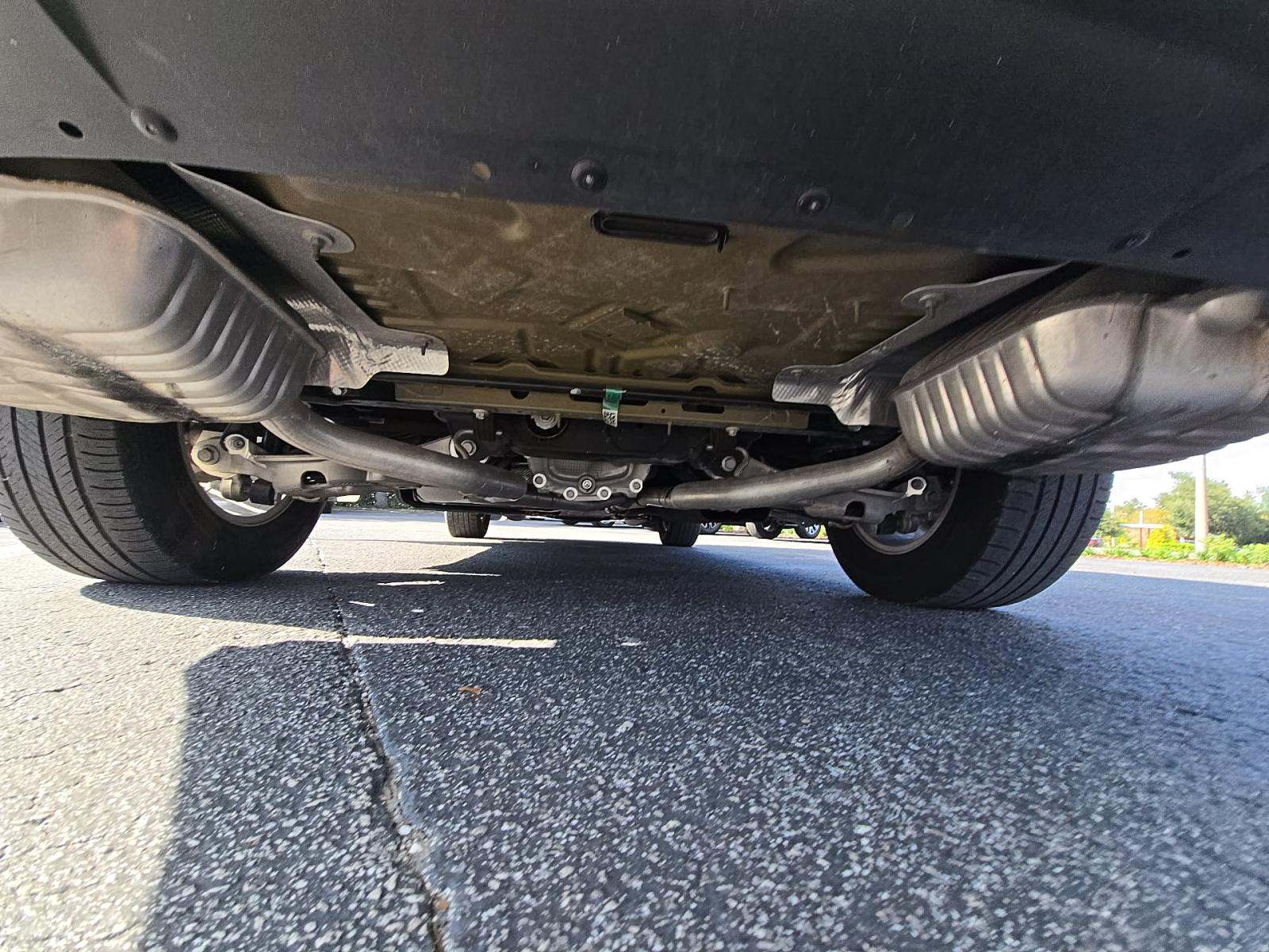 2022 Ford Explorer XLT RWD