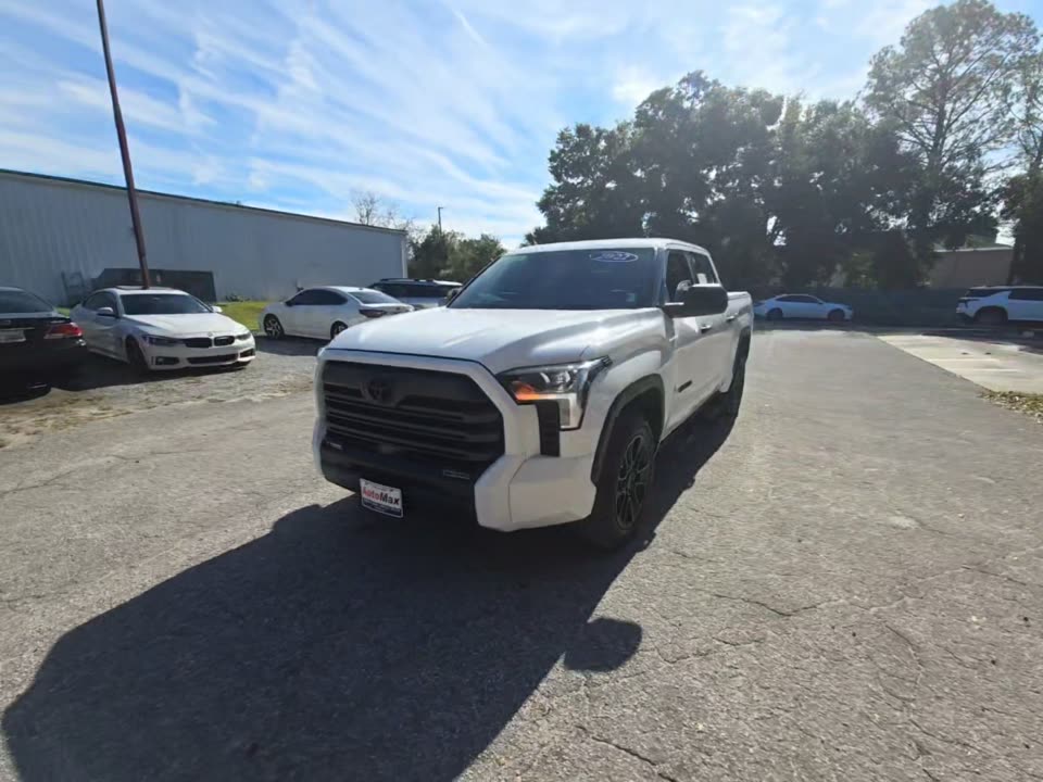 2022 Toyota Tundra SR5 RWD