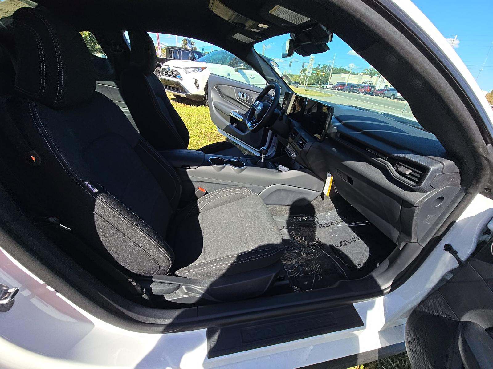 2025 Ford Mustang GT RWD