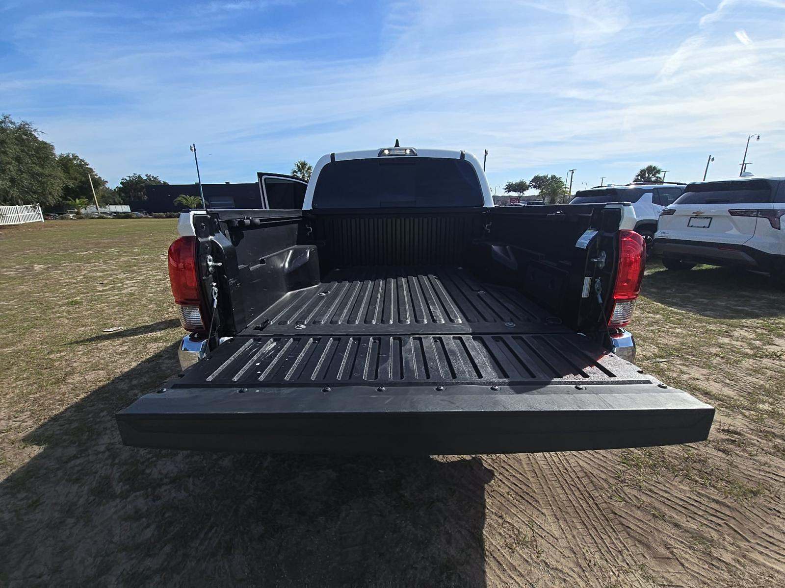 2023 Toyota Tacoma SR5 RWD