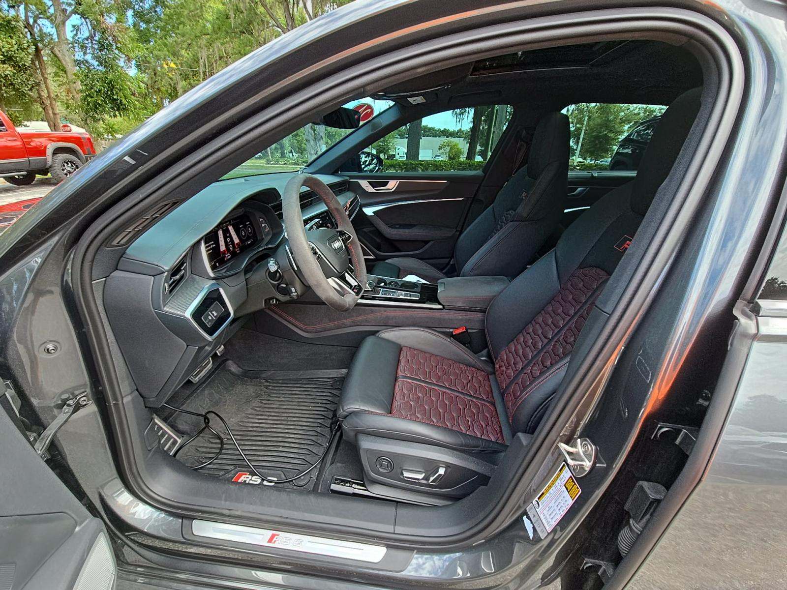 2024 Audi RS 6 Base AWD