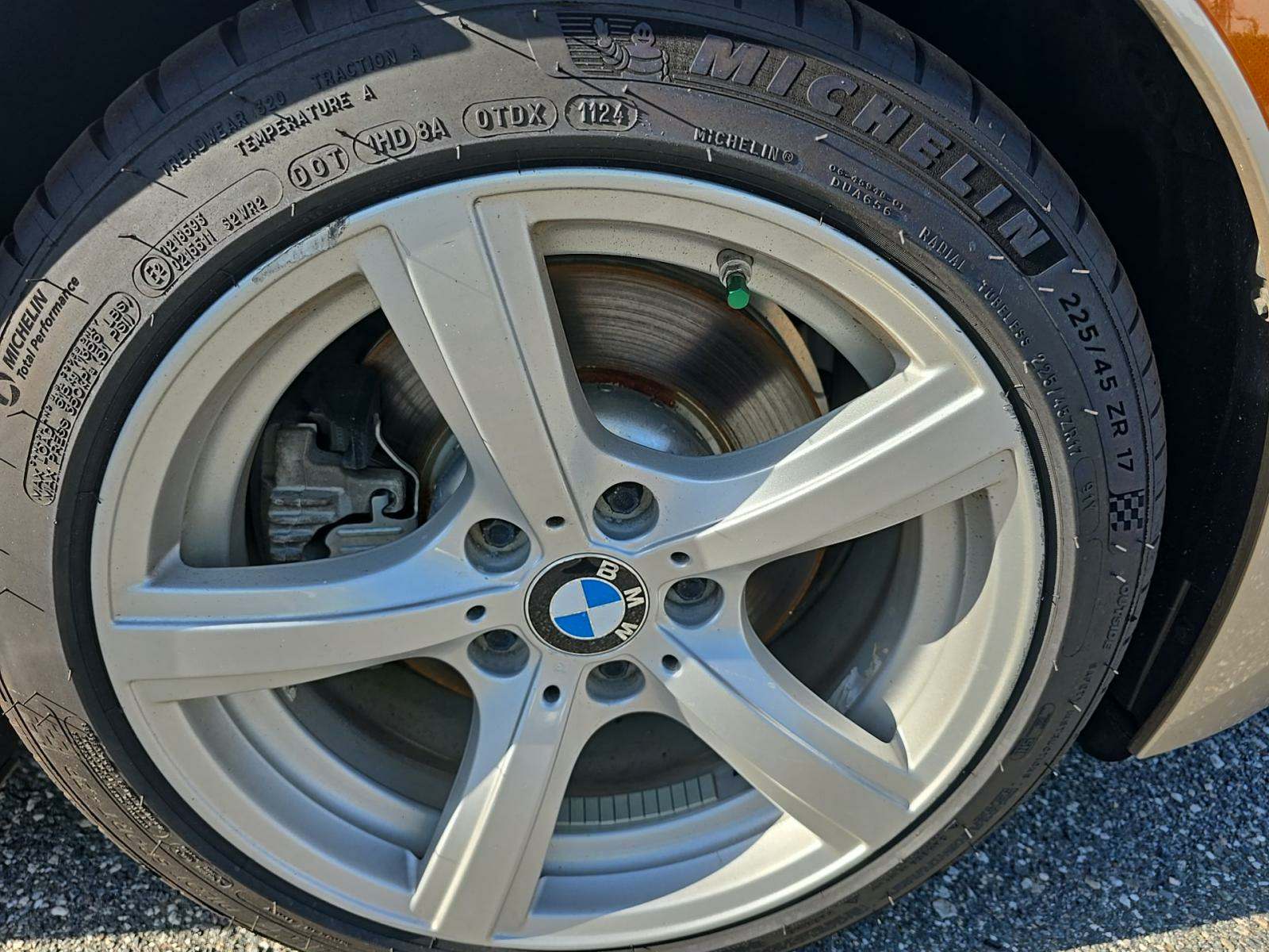 2011 BMW Z4 sDrive30i RWD