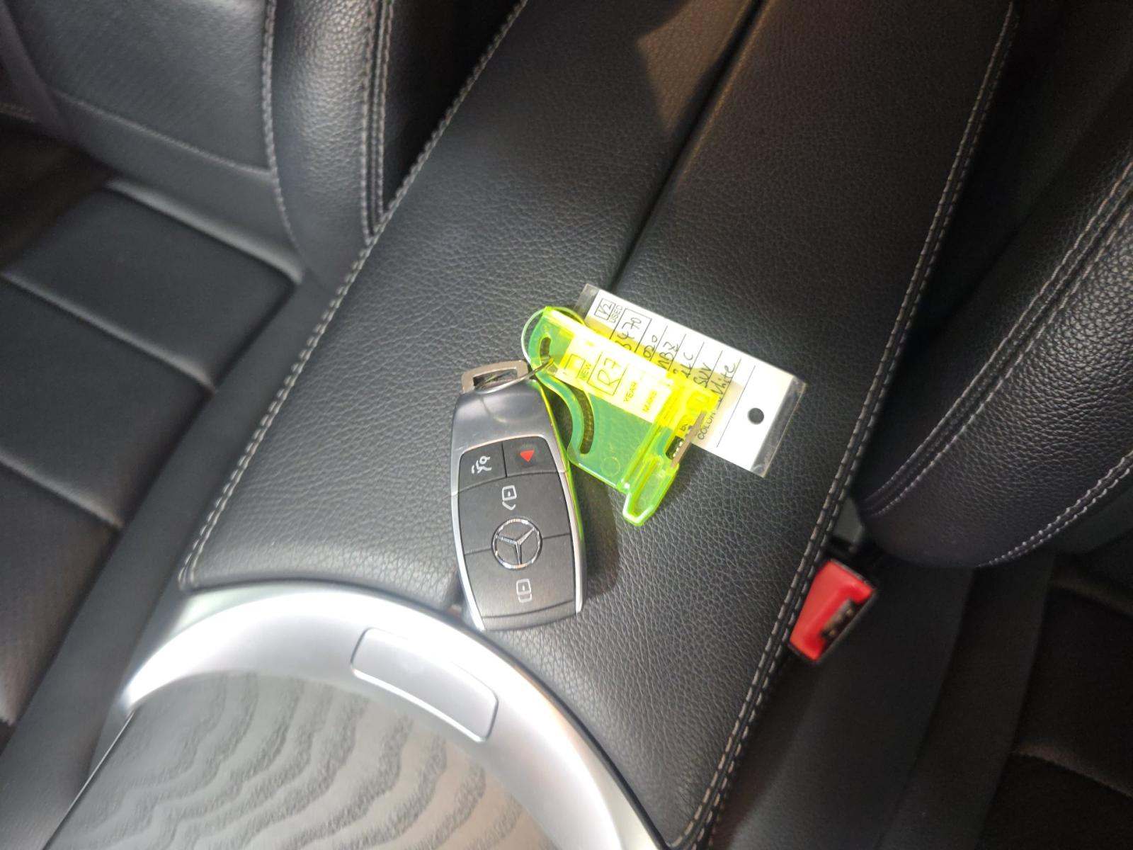 MERCEDES-BENZ GLC-CLASS - 8