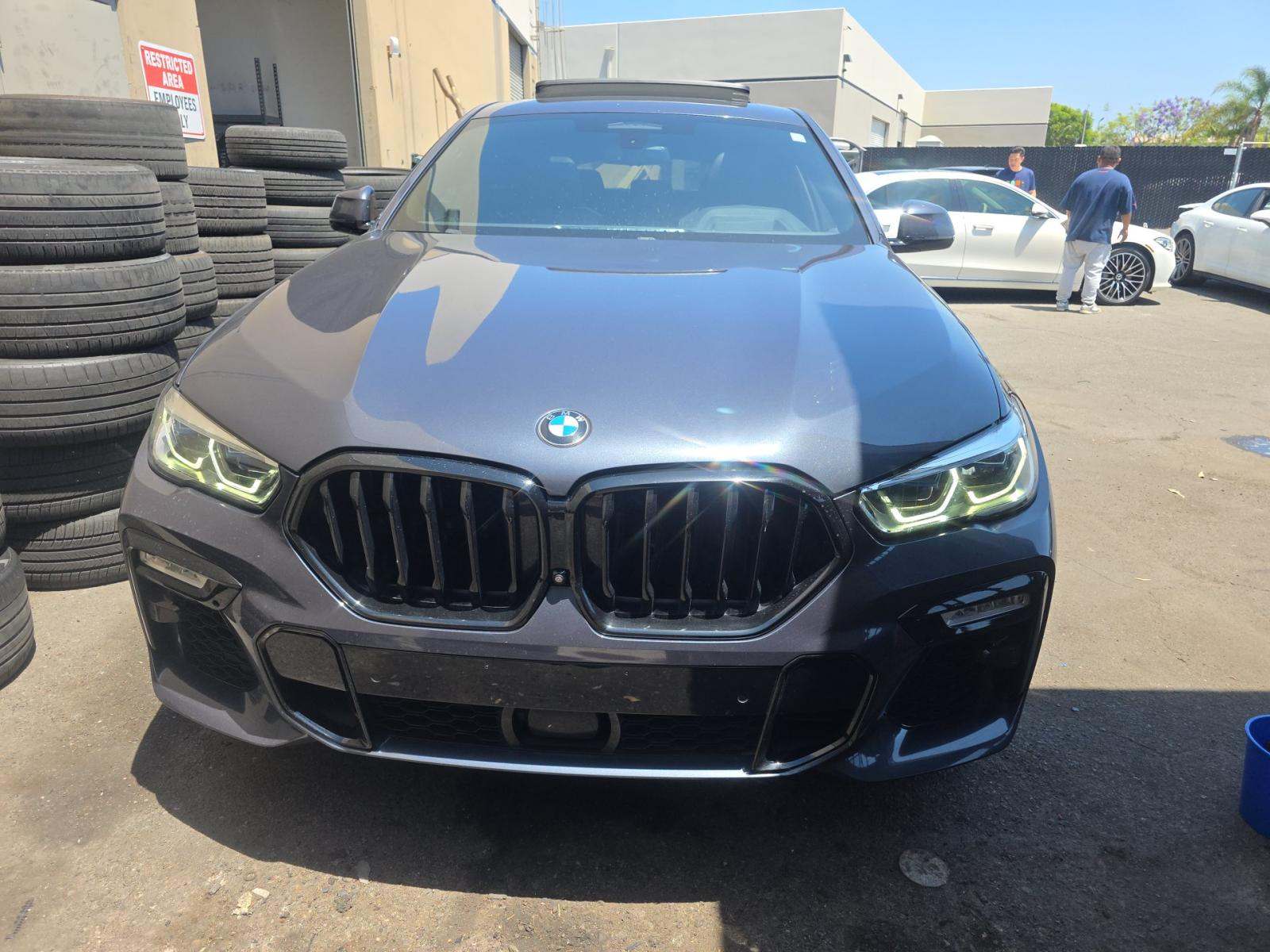 2021 BMW X6 M50i AWD