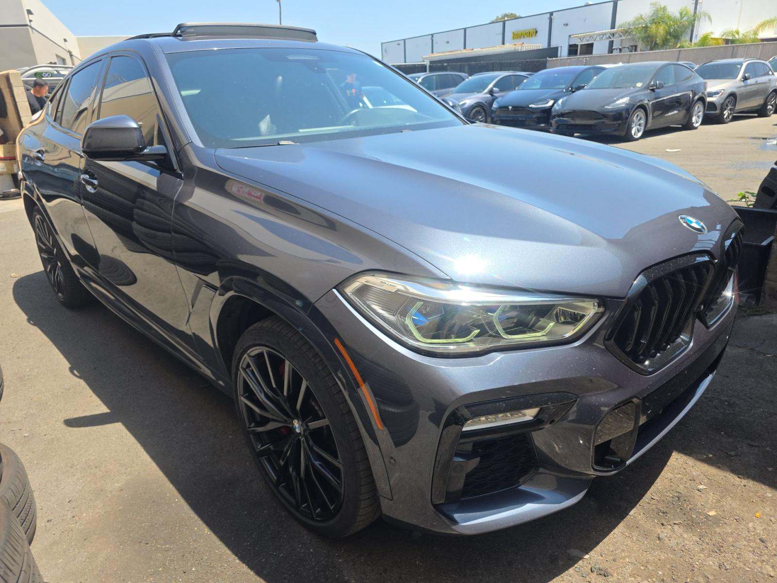 2021 BMW X6 M50i AWD