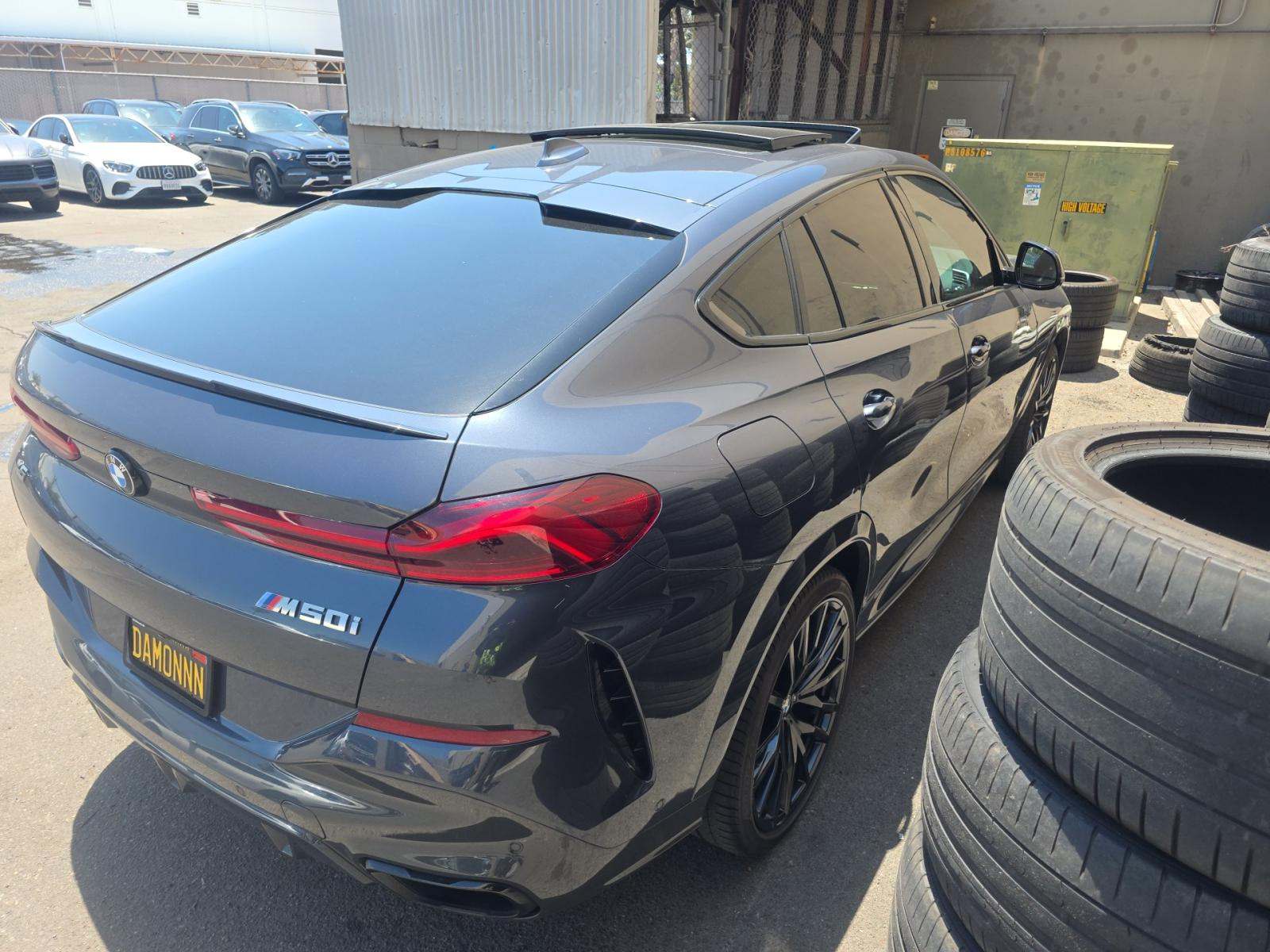2021 BMW X6 M50i AWD