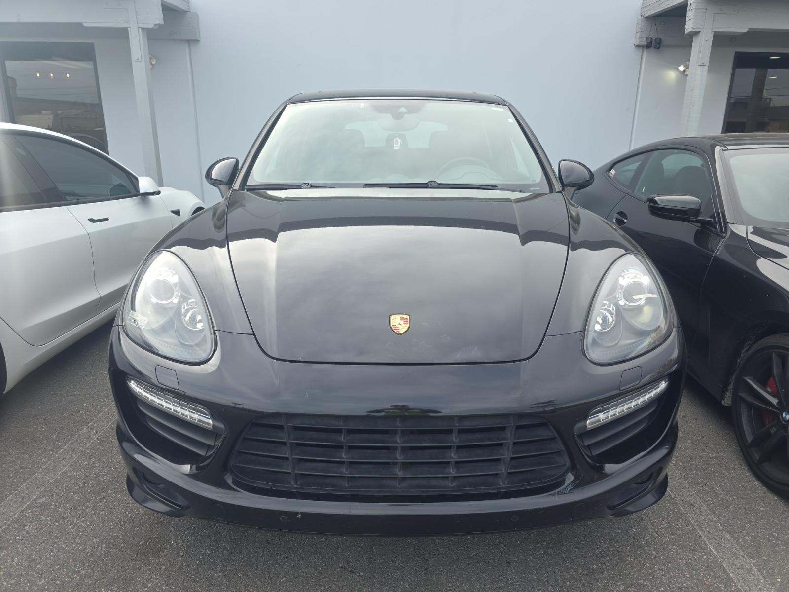 2014 Porsche Cayenne GTS AWD