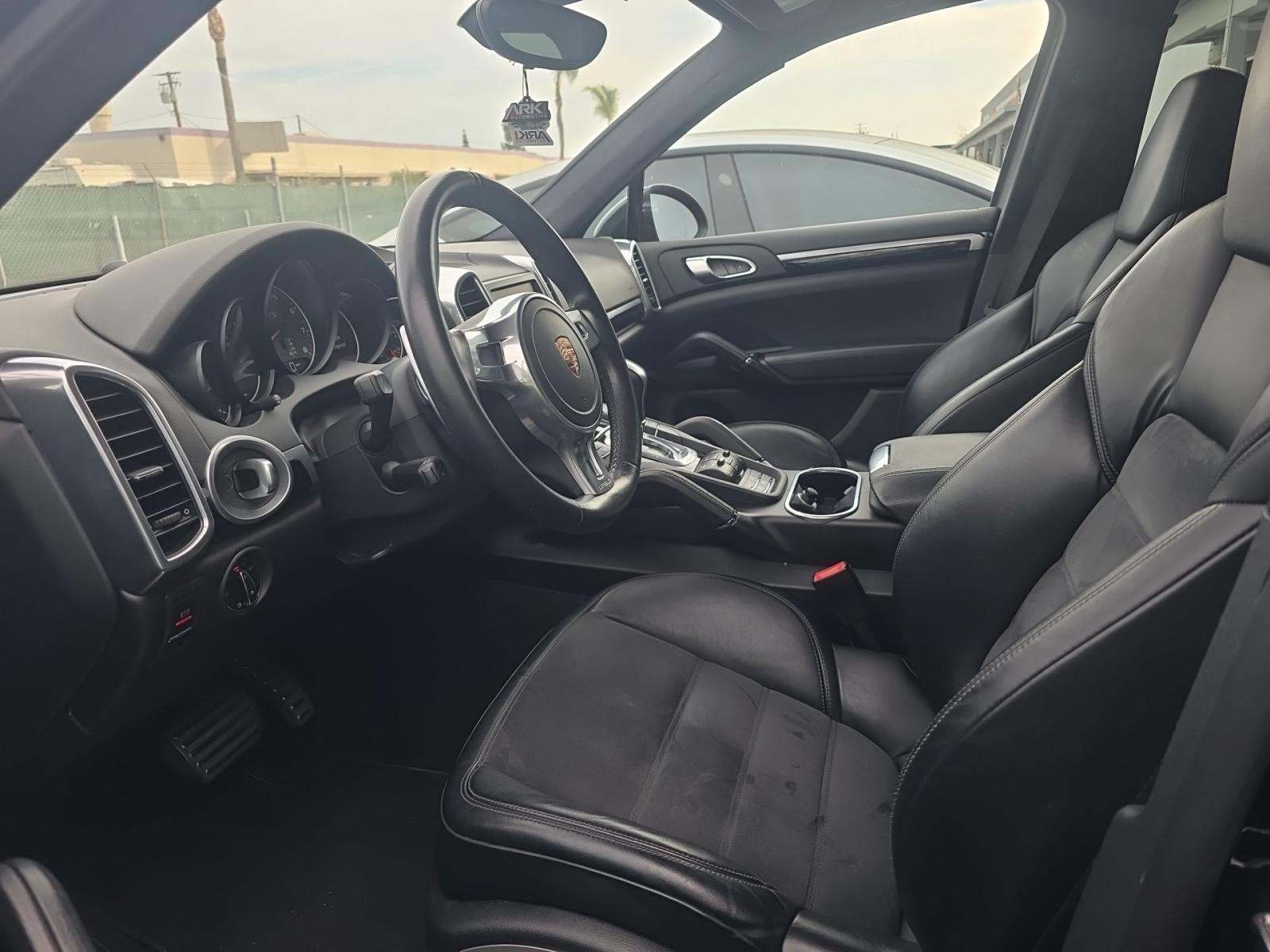 2014 Porsche Cayenne GTS AWD