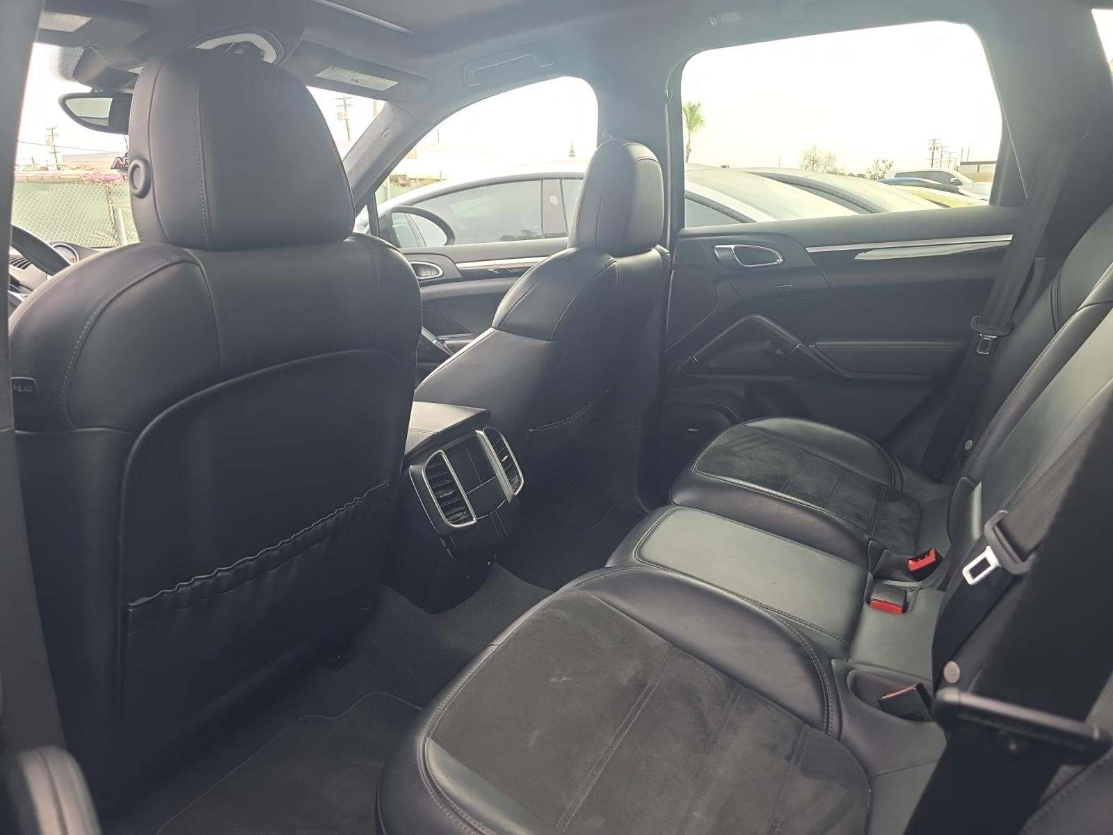 2014 Porsche Cayenne GTS AWD