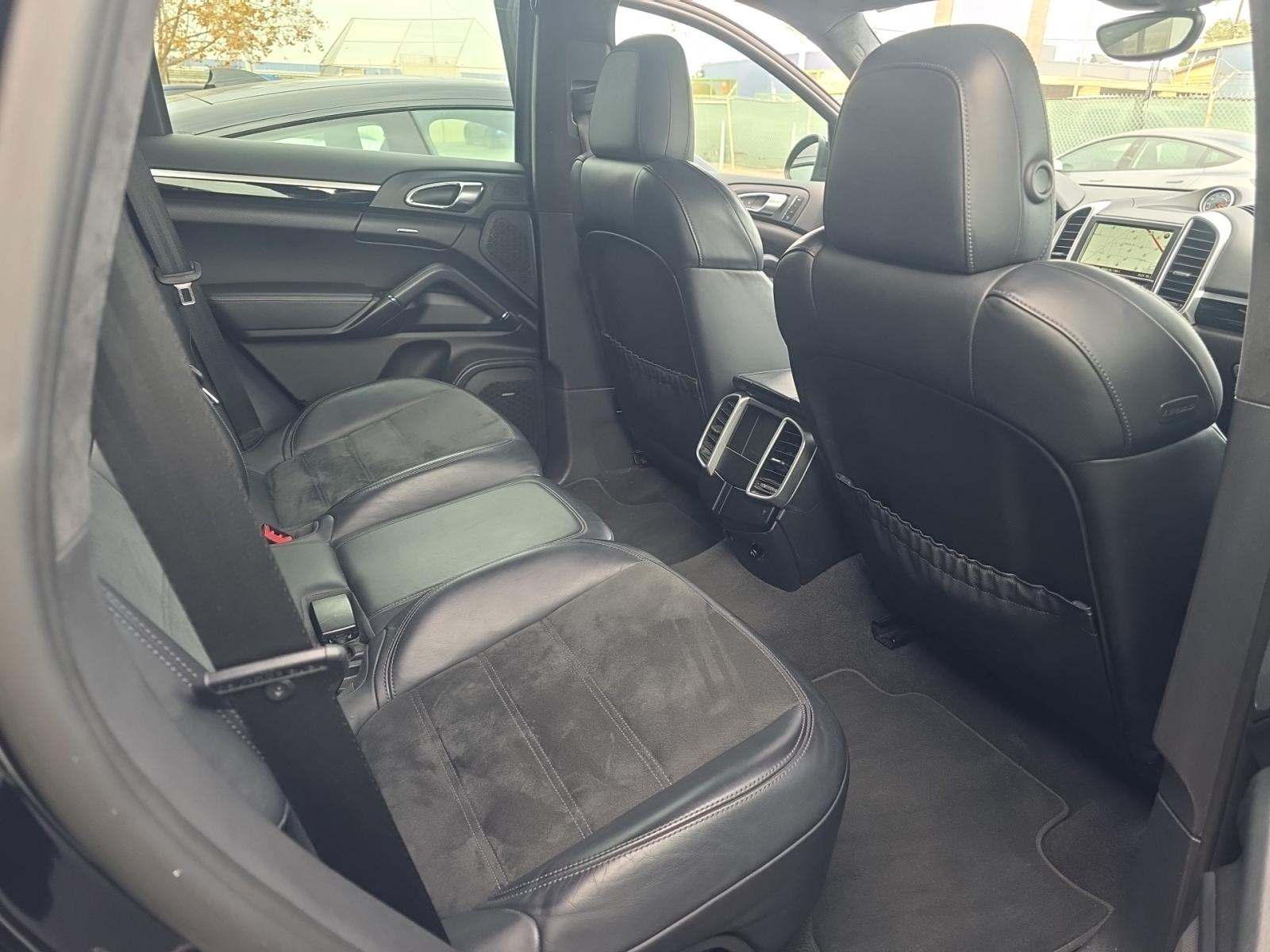 2014 Porsche Cayenne GTS AWD